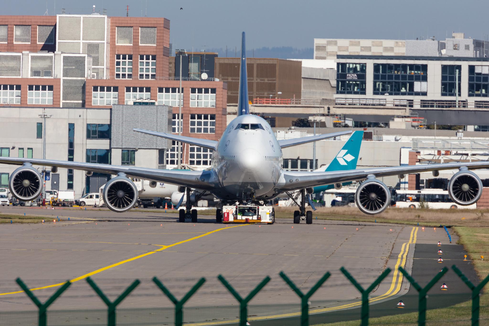 Frankfurt Airport: Lufthansa (LH / DLH) |  Boeing 747-830 B748 | D-ABYH | MSN 37832