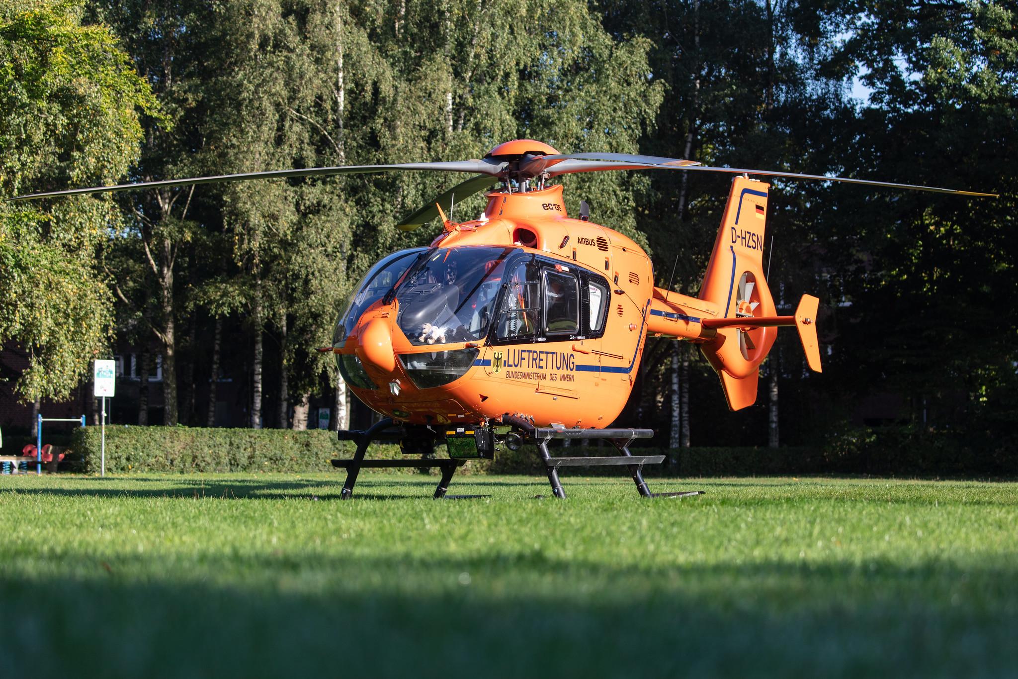 Hamburg Airport: Bundesministerium des Innern (BMI) | Airbus Helicopters H135 EC35 | D-HZSN | MSN 0629