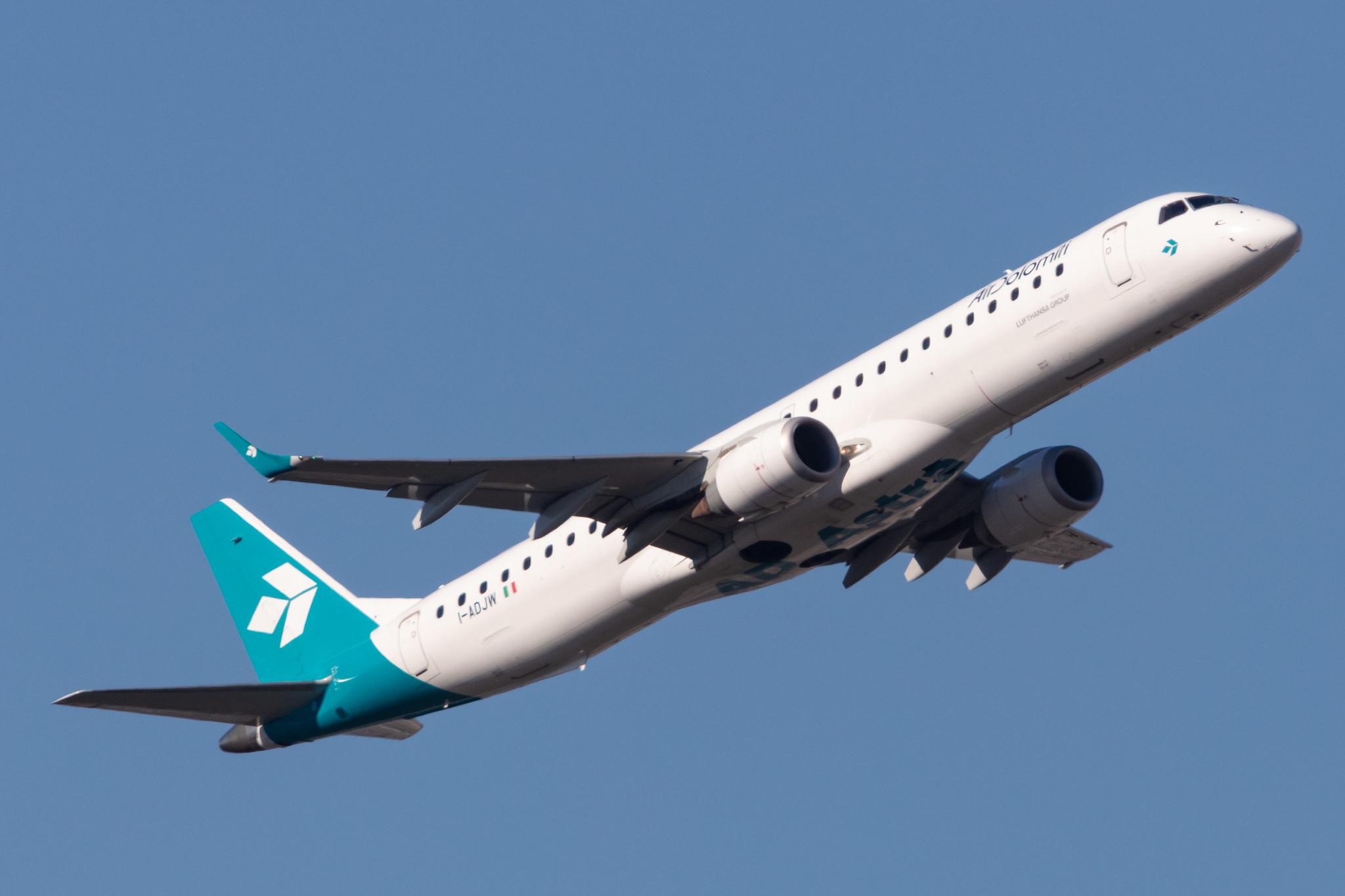 Frankfurt Airport: Air Dolomiti (EN / DLA) |  Embraer E195LR E195 | I-ADJW | MSN 19000297