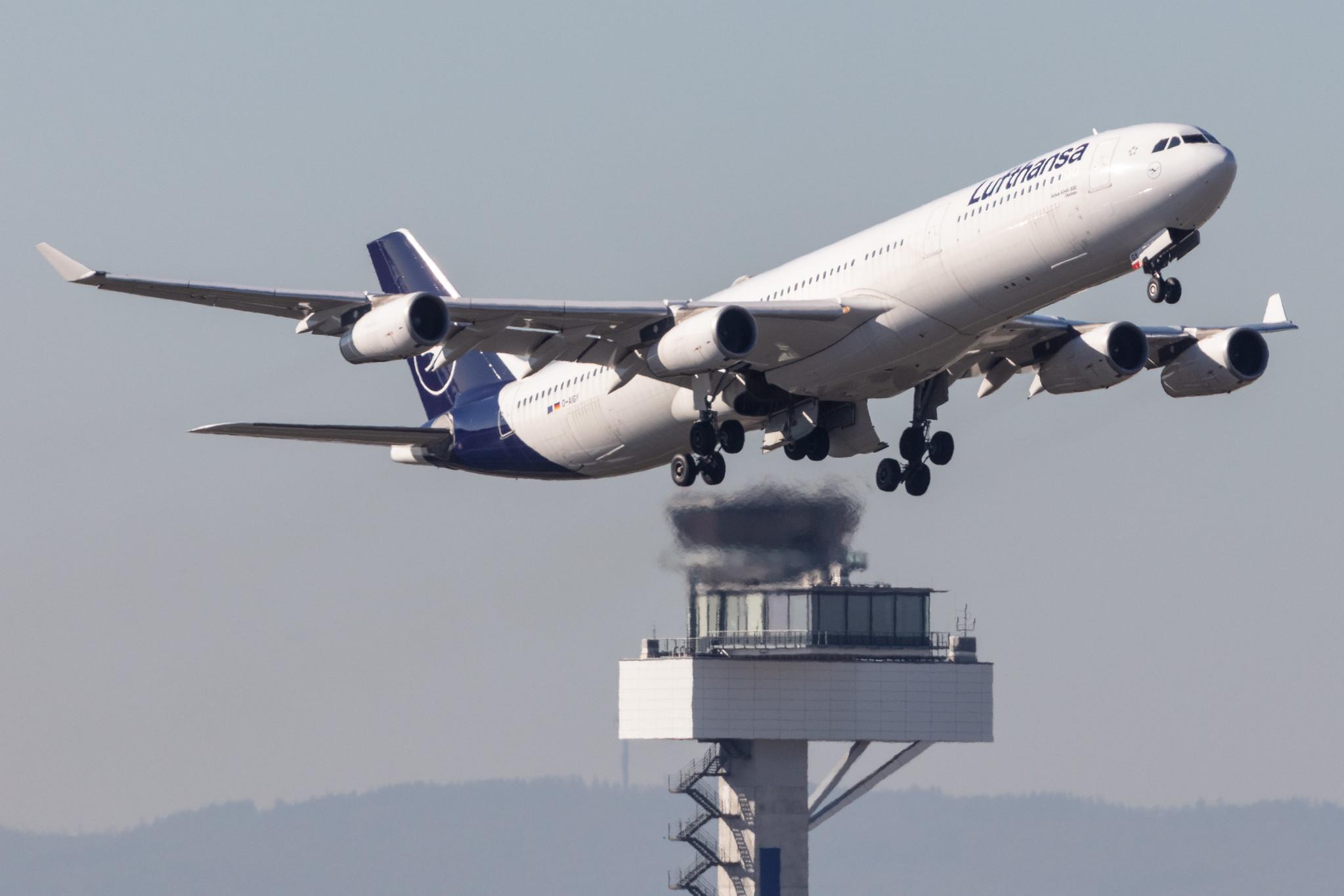 Frankfurt Airport: Lufthansa (LH / DLH) |  Airbus A340-313 A343 | D-AIGY | MSN 0335