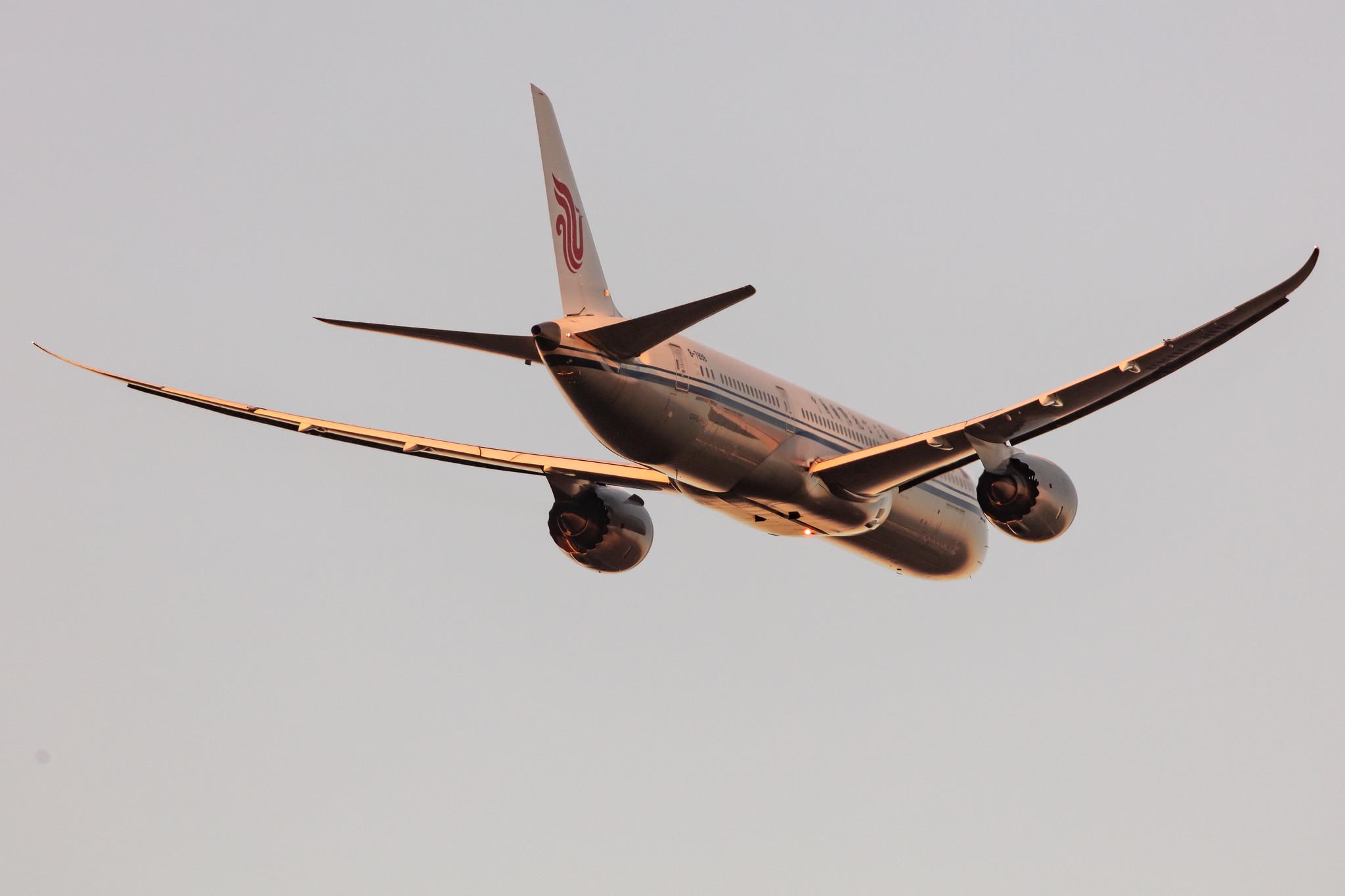 Frankfurt Airport: Air China (CA / CCA) |  Boeing 787-9 Dreamliner B789 | B-7898 | MSN 34310
