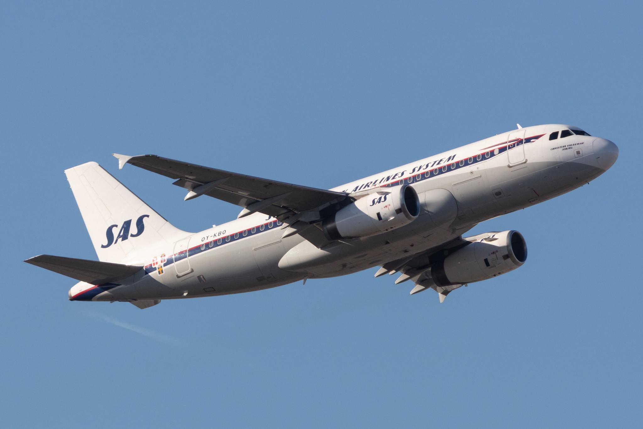 Frankfurt Airport: SAS (SK / SAS) |  Livery: Retro Livery |  Airbus A319-132 A319 | OY-KBO | MSN 2850