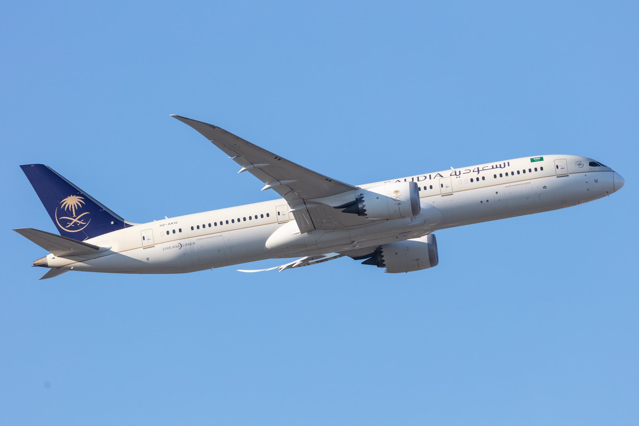 Frankfurt Airport: Saudia (SV / SVA) |  Boeing 787-9 Dreamliner B789 | HZ-AR12 | MSN 40046