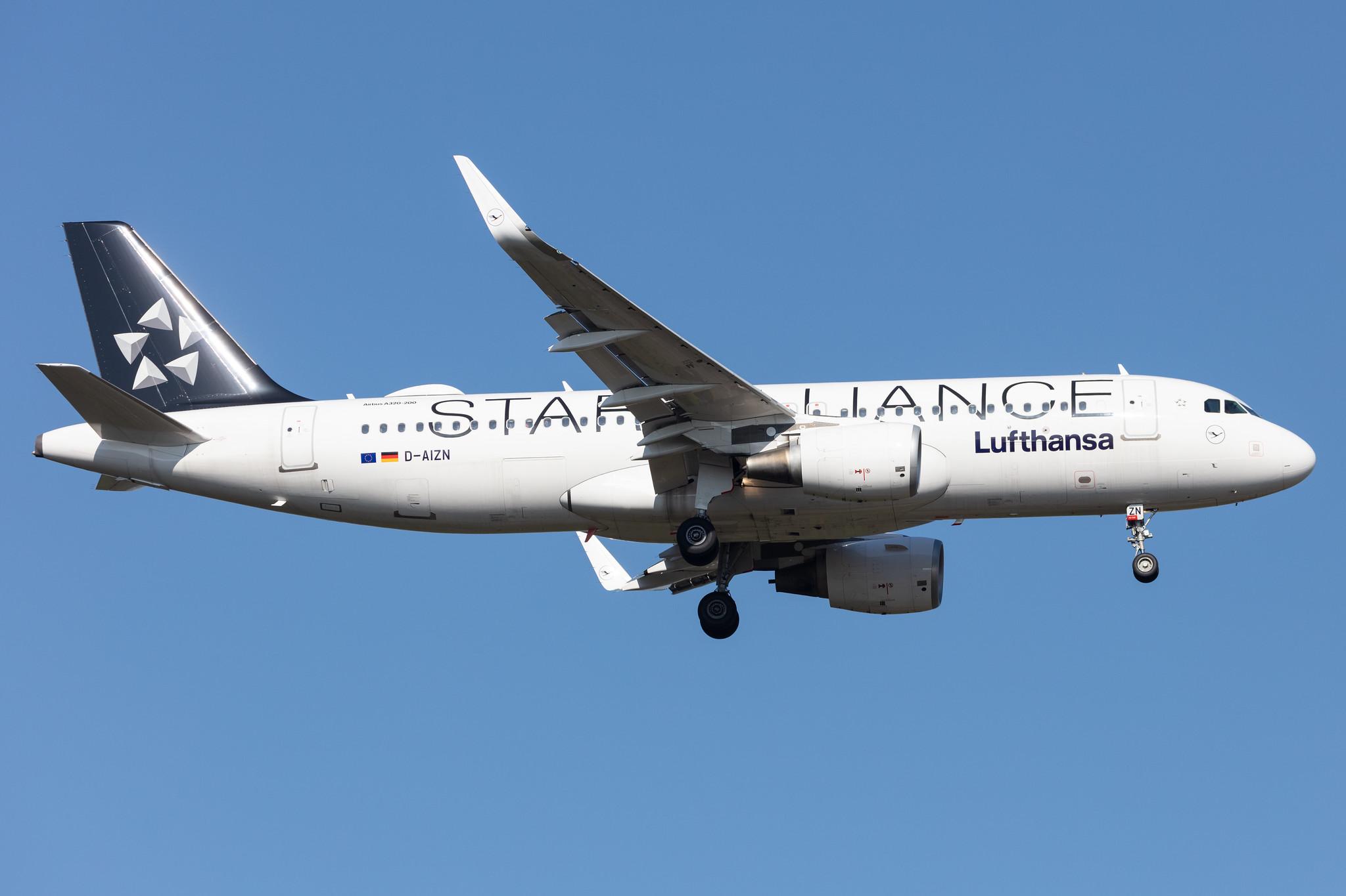 Frankfurt Airport: Lufthansa (LH / DLH) |  Livery: Star Alliance Livery |  Airbus A320-214 A320 | D-AIZN | MSN 5425