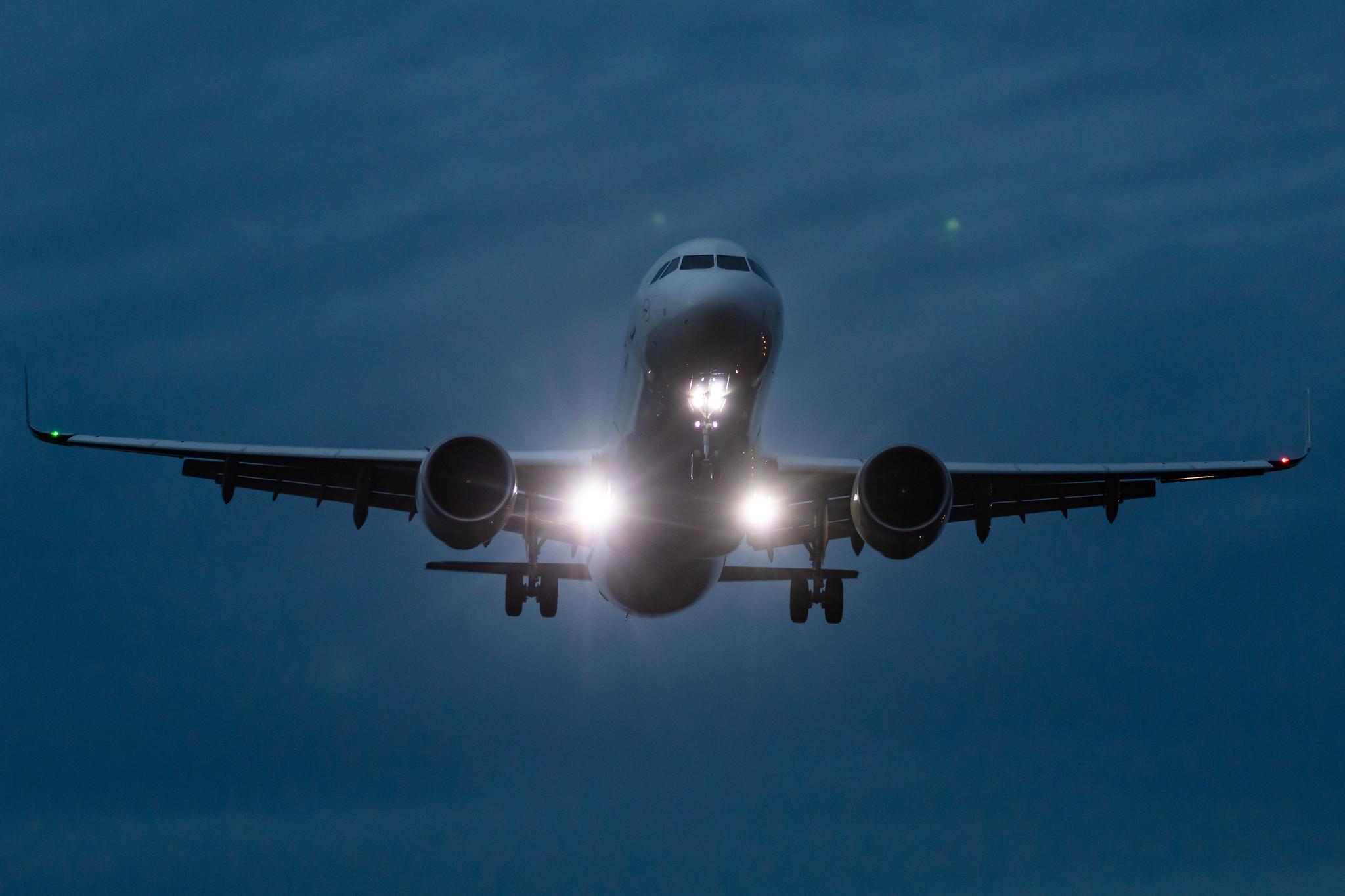 Hamburg Airport: Lufthansa (LH / DLH) |  Airbus A321-271NX A21N | D-AIED | MSN 8958