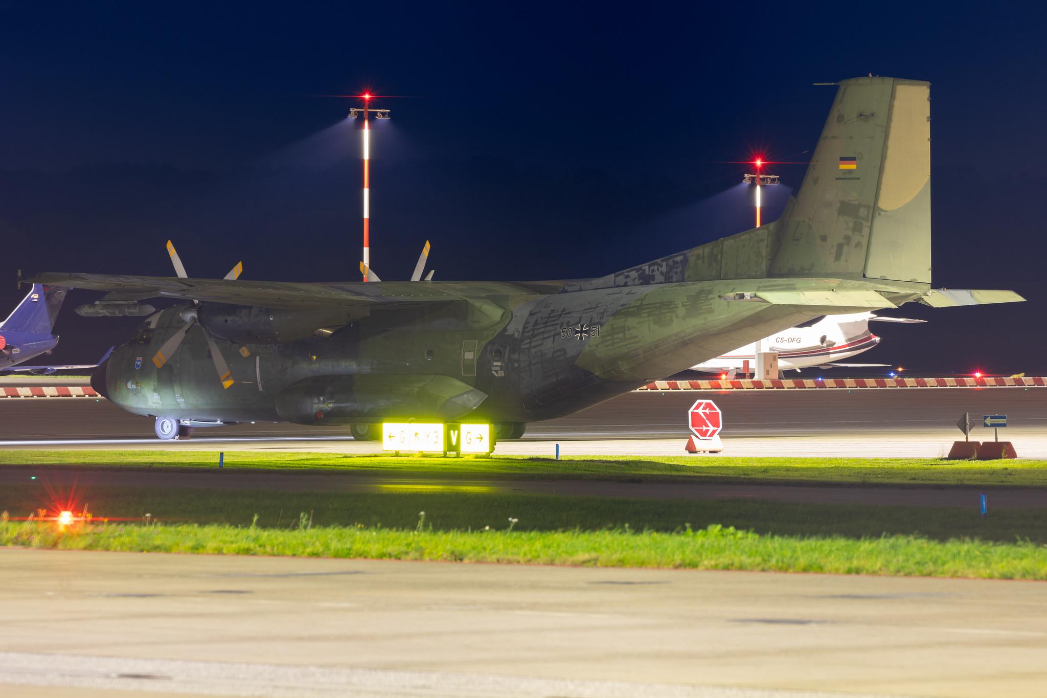 Hamburg Airport: German Air Force (/ GAF) | Transall C-160D C160 | 50+51 | MSN D73