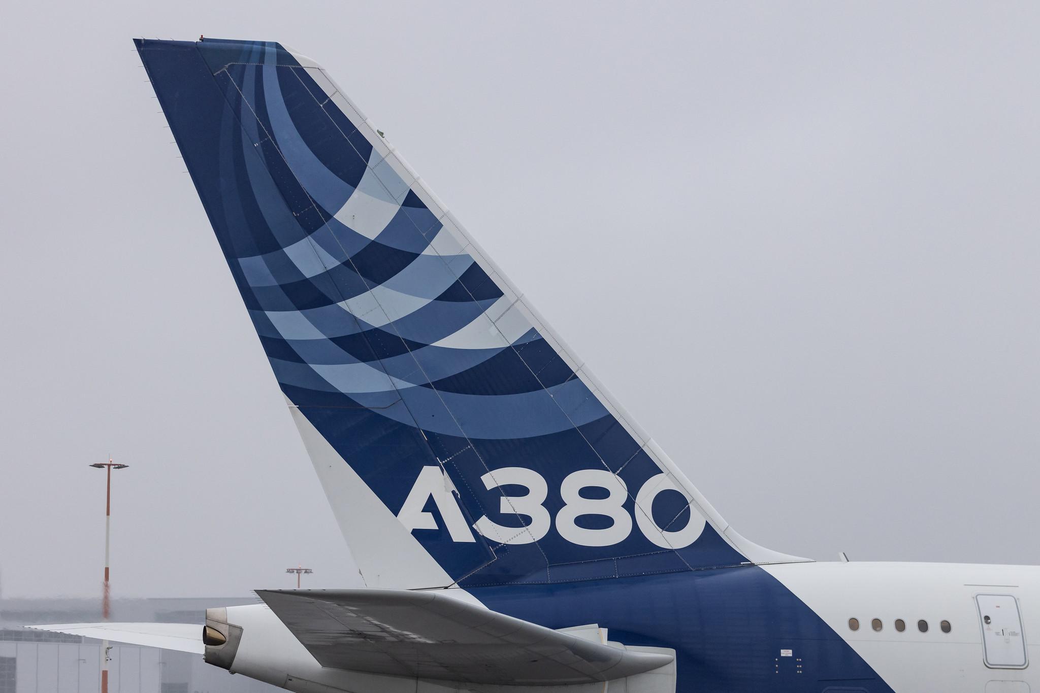 Hamburg Finkenwerder: Airbus (/ AIB) |  Airbus A380-841 A388 | F-WWOW | MSN 001
