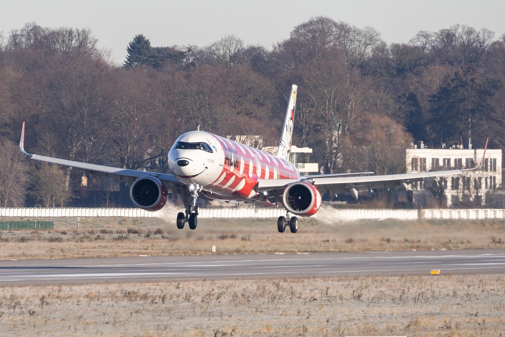 Hamburg Finkenwerder: Azul Linhas Aéreas Brasileiras  (AD / AZU) | Livery: Minnie Mouse - Walt Disney World | Airbus A321-251NX A21N | D-AVWX (PR-YJF) | MSN 10793