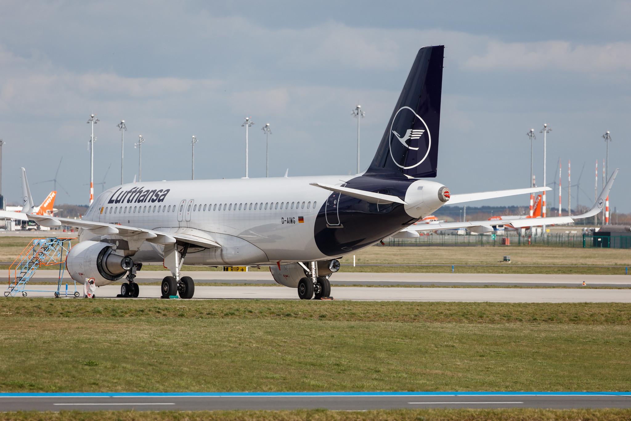 Flughafen Berlin Brandenburg: Lufthansa (LH / DLH) |  Airbus A320-214 A320 | D-AIWG | MSN 8902