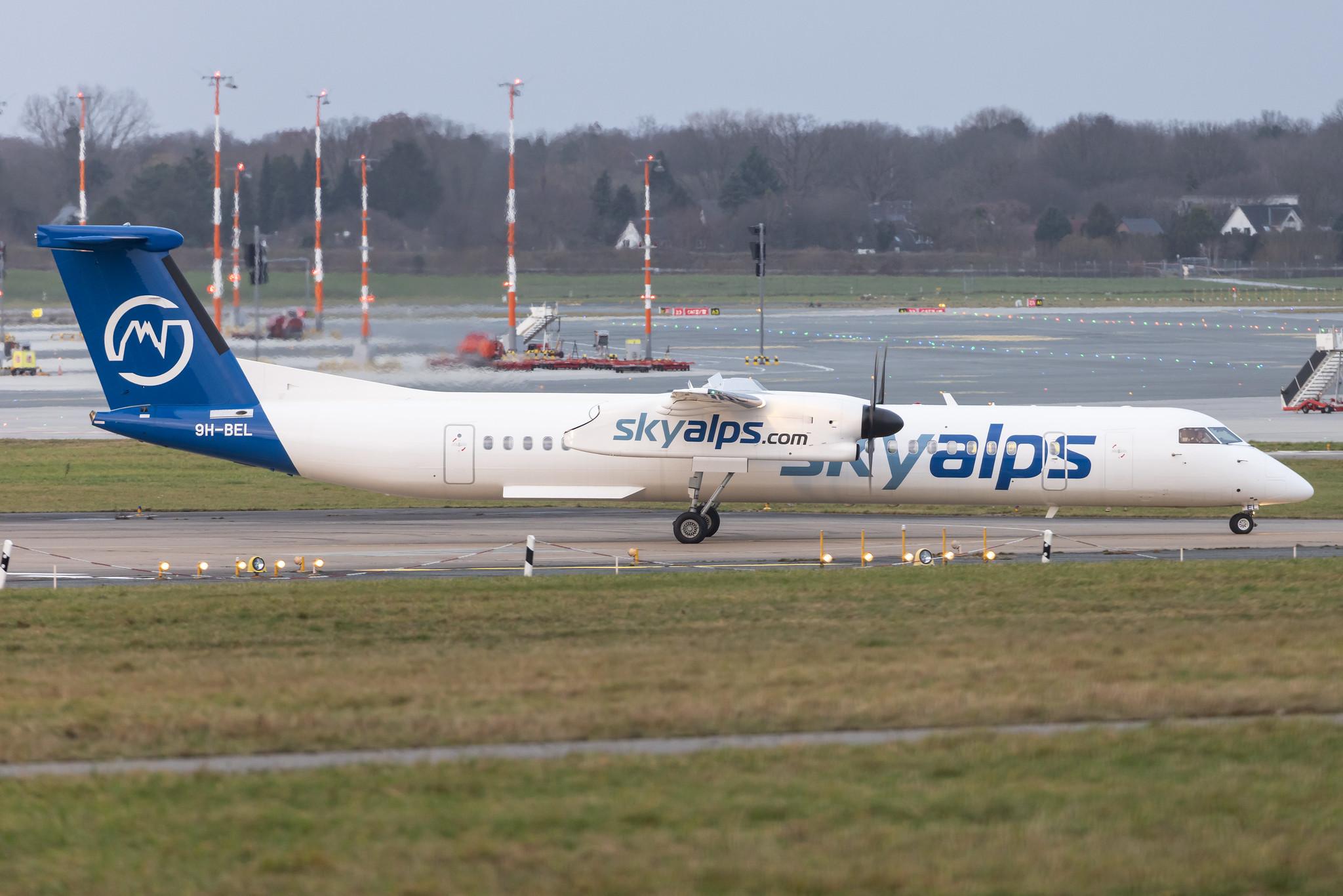 Hamburg Airport: Luxwing (BN / LWG) |  De Havilland Canada Dash 8-400 DH8D | 9H-BEL | MSN 4230