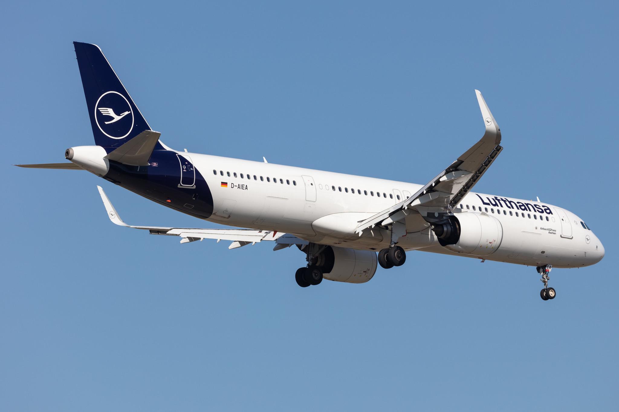 Frankfurt Airport: Lufthansa (LH / DLH) |  Airbus A321-271NX A21N | D-AIEA | MSN 8761