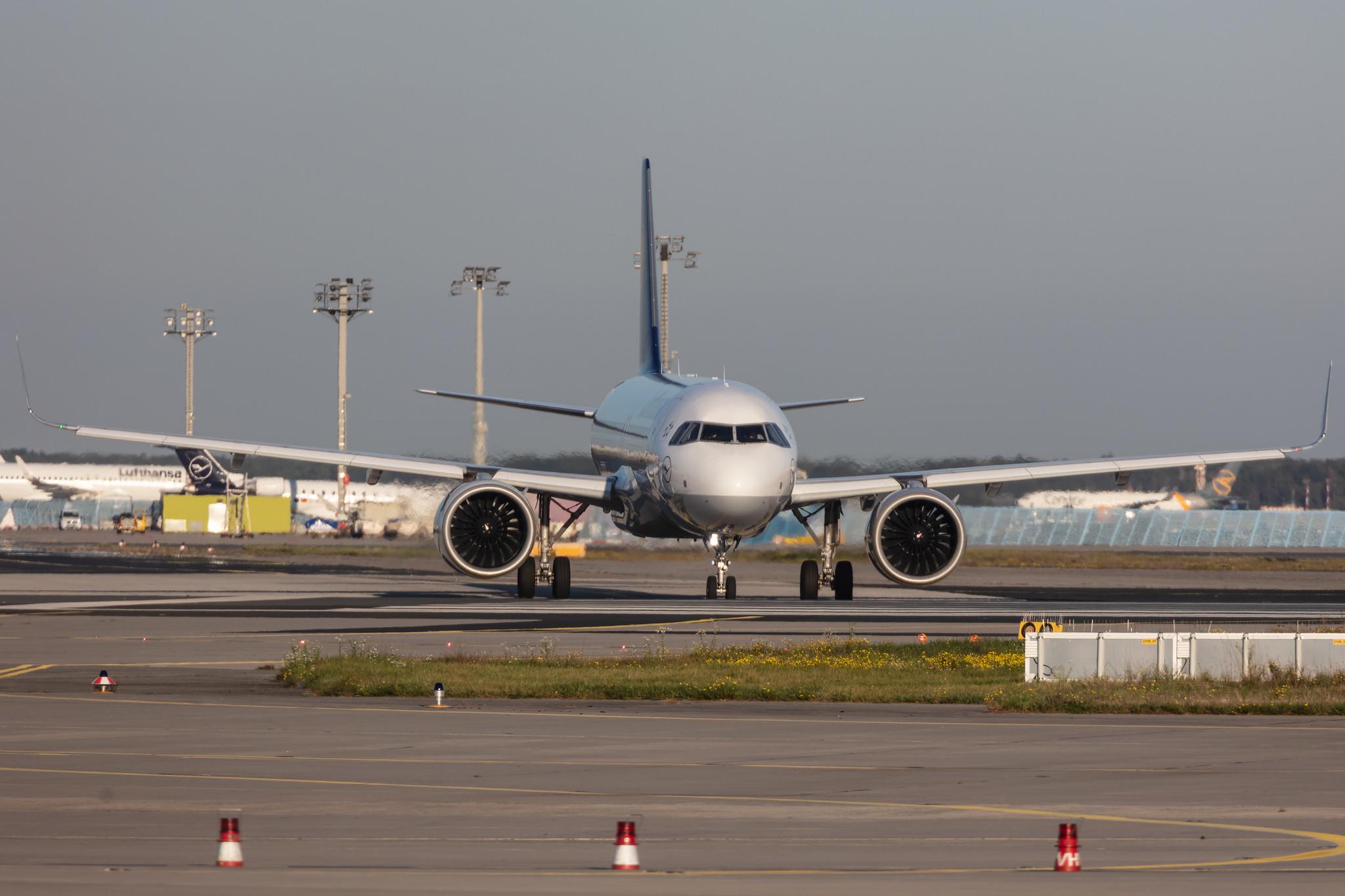 Frankfurt Airport: Lufthansa (LH / DLH) |  Airbus A320-271N A20N | D-AINC | MSN 6920