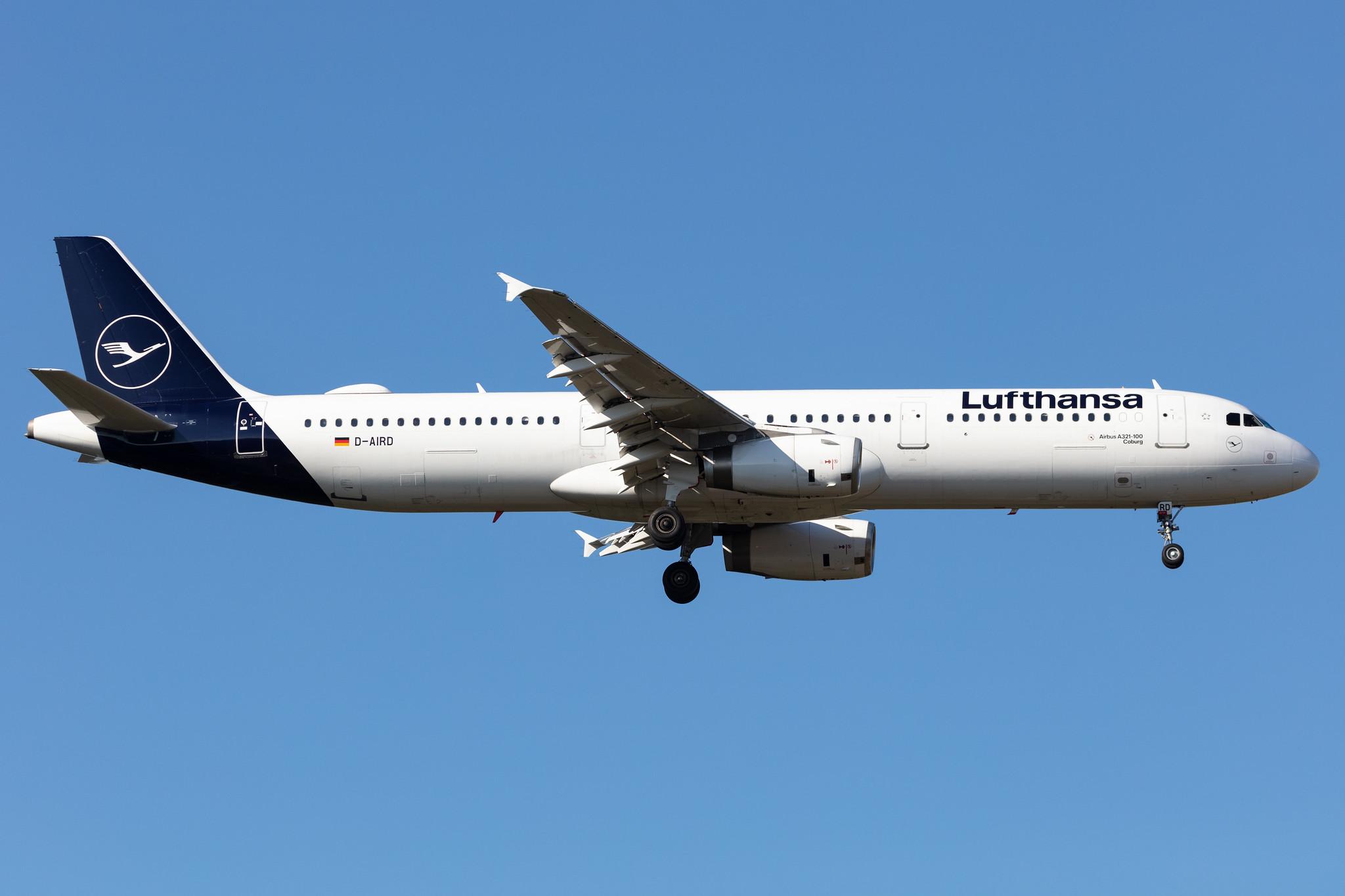 Frankfurt Airport: Lufthansa (LH / DLH) |  Airbus A321-131 A321 | D-AIRD | MSN 0474