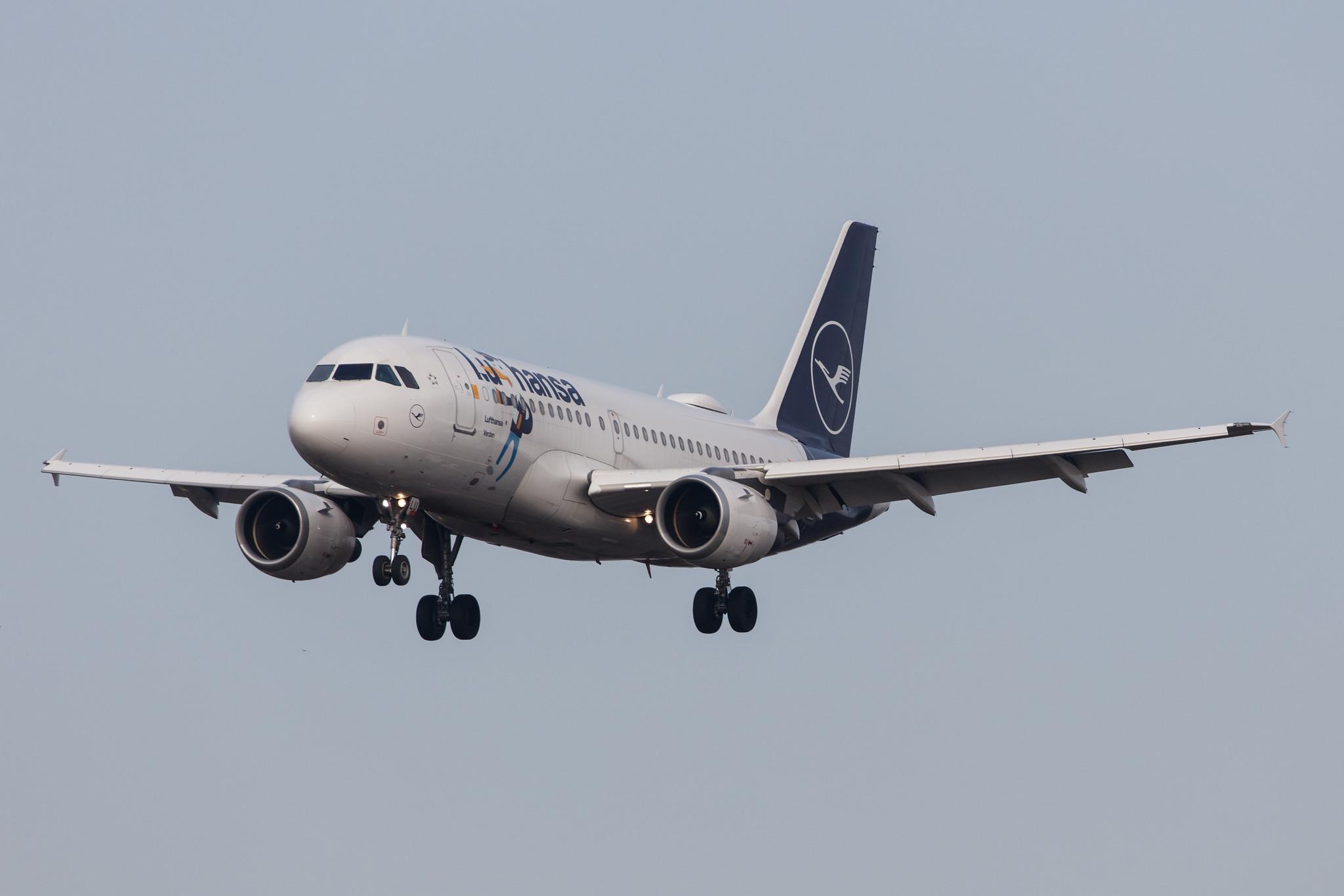 Hamburg Airport: Lufthansa (LH / DLH) |  Livery: Lu Sticker |  Airbus A319-114 A319 | D-AILU | MSN 0744