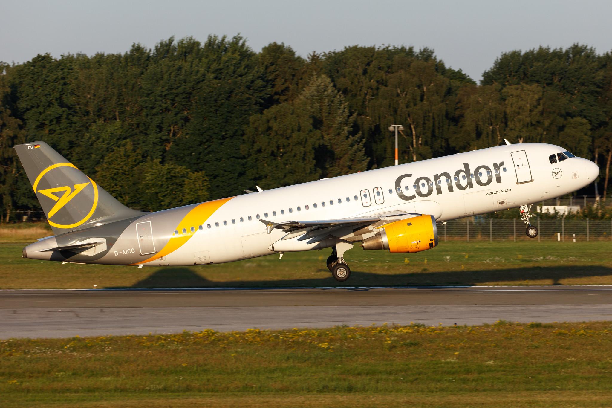 Hamburg Airport: Condor (DE / CFG) |  Airbus A320-212 A320 | D-AICC | MSN 0809