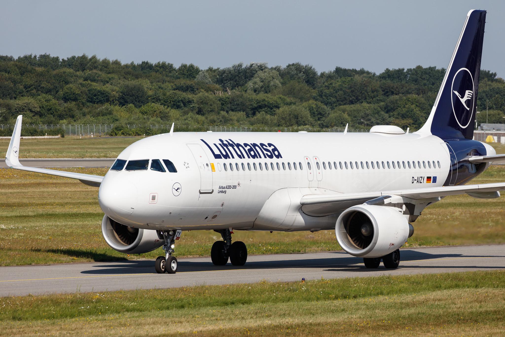 Hamburg Airport: Lufthansa (LH / DLH) |  Airbus A320-214 A320 | D-AIZY | MSN 5769