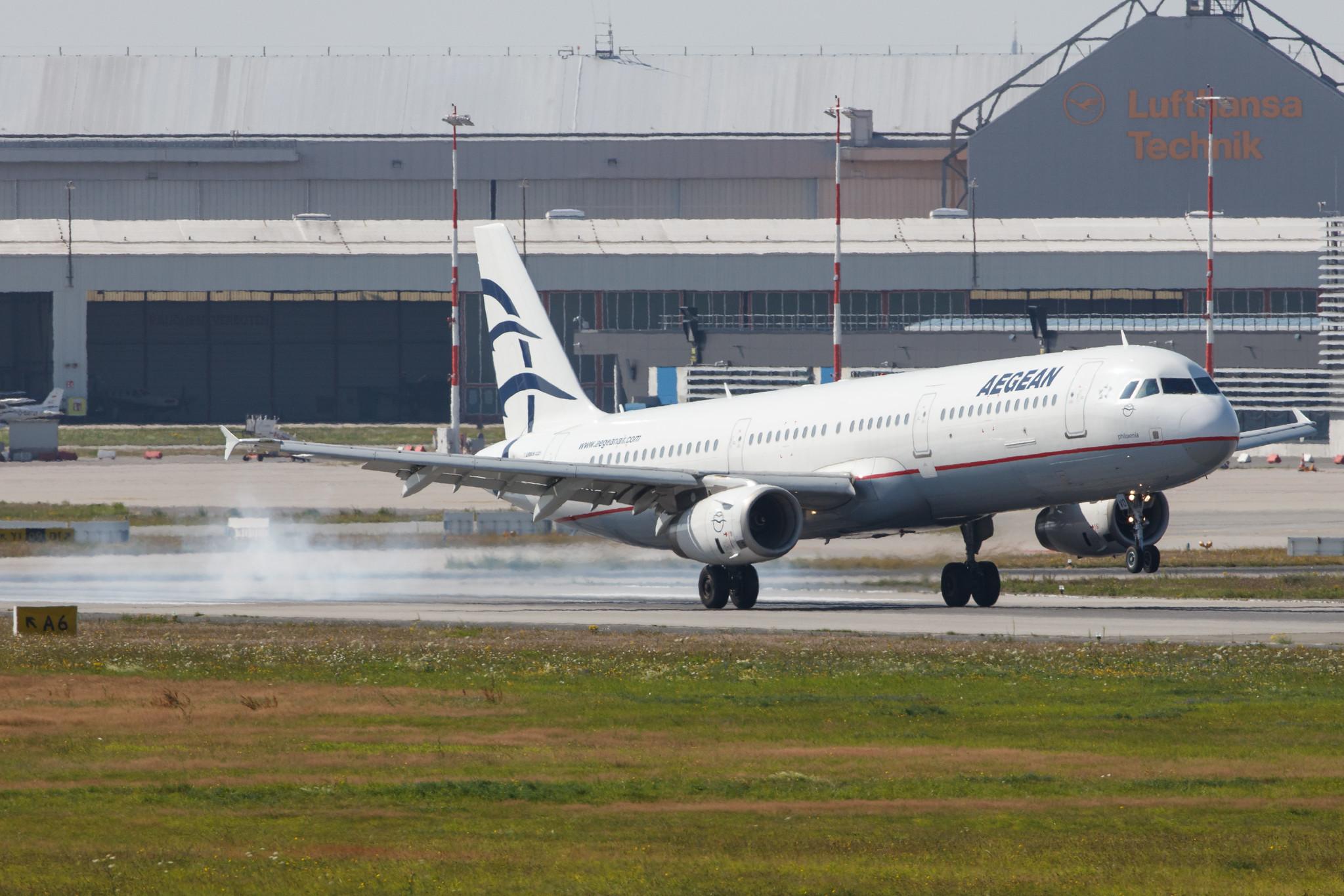 Hamburg Airport: Aegean Airlines (A3 / AEE) |  Airbus A321-231 A321 | SX-DVO | MSN 3462