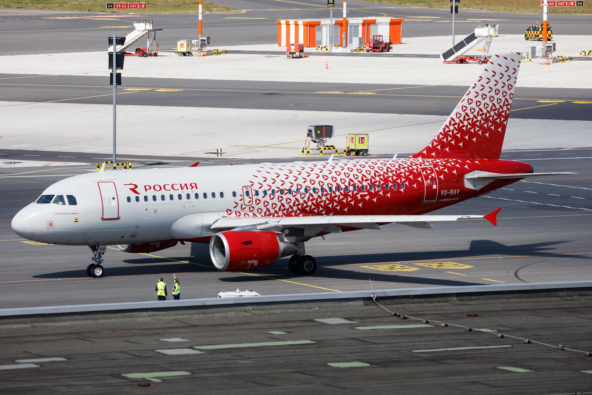 Hamburg Airport: Rossiya (FV / SDM) |  Airbus A319-111 A319 | VQ-BAV | MSN 01743