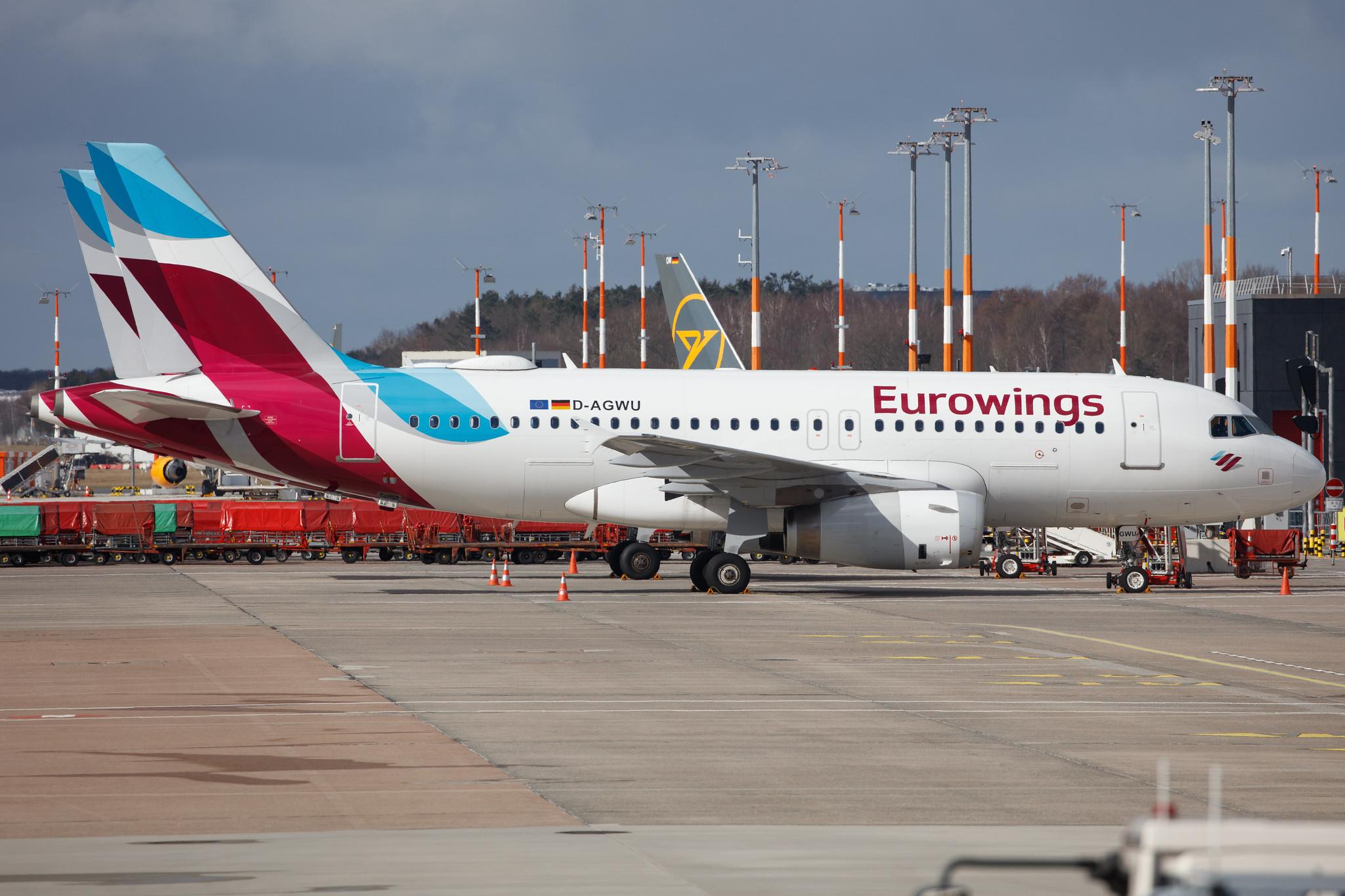 Hamburg Airport: Eurowings (EW / EWG) |  Airbus A319-132 A319 | D-AGWU | MSN 5457