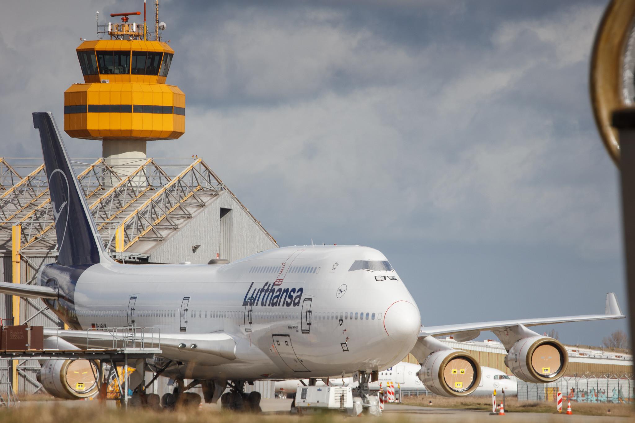 Hamburg Airport: Lufthansa (LH / DLH) |  Boeing 747-430 B744 | D-ABVM | MSN 29101