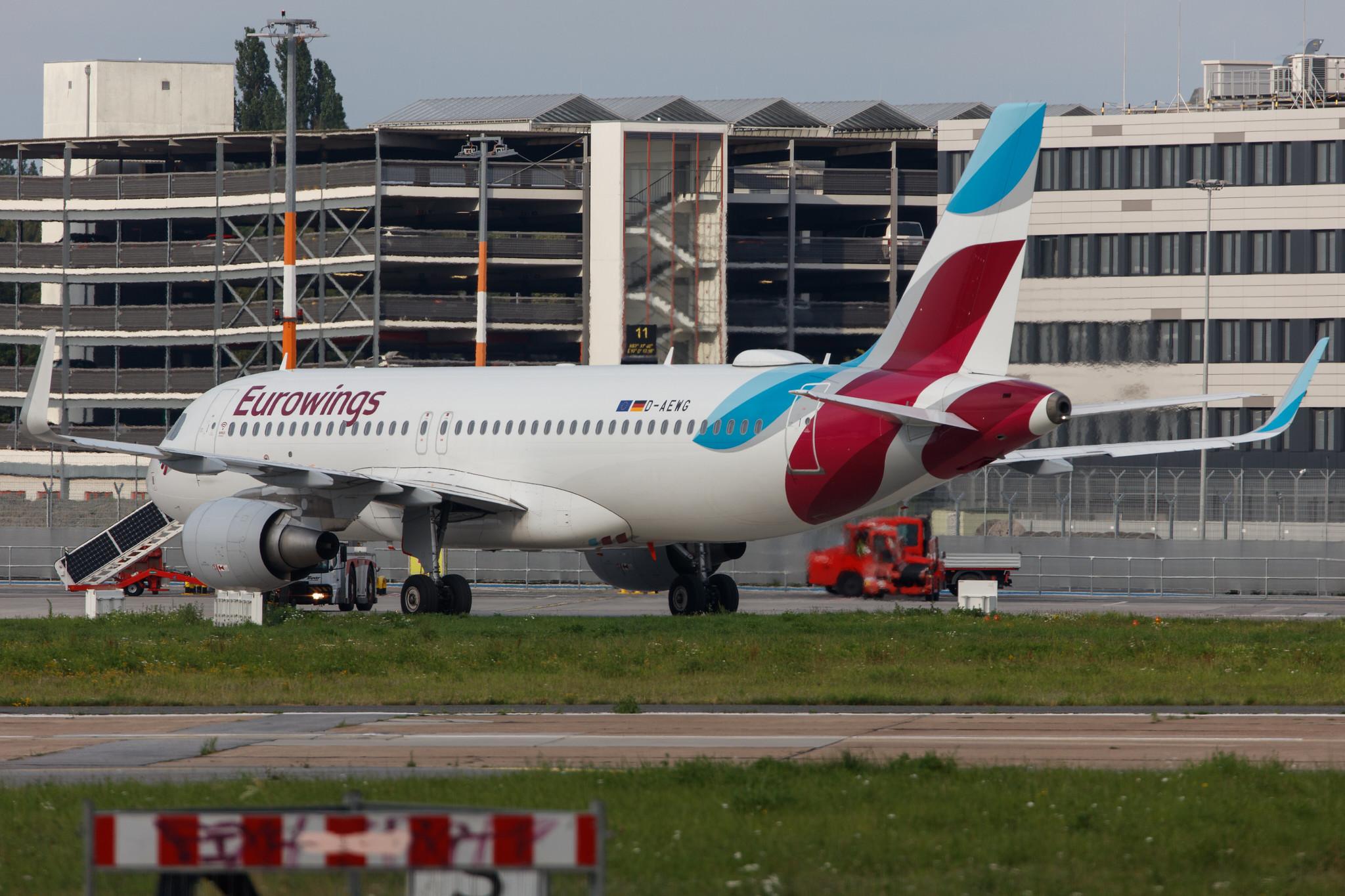 Hamburg Airport: Eurowings (EW / EWG) |  Airbus A320-214 A320 | D-AEWG | MSN 7121