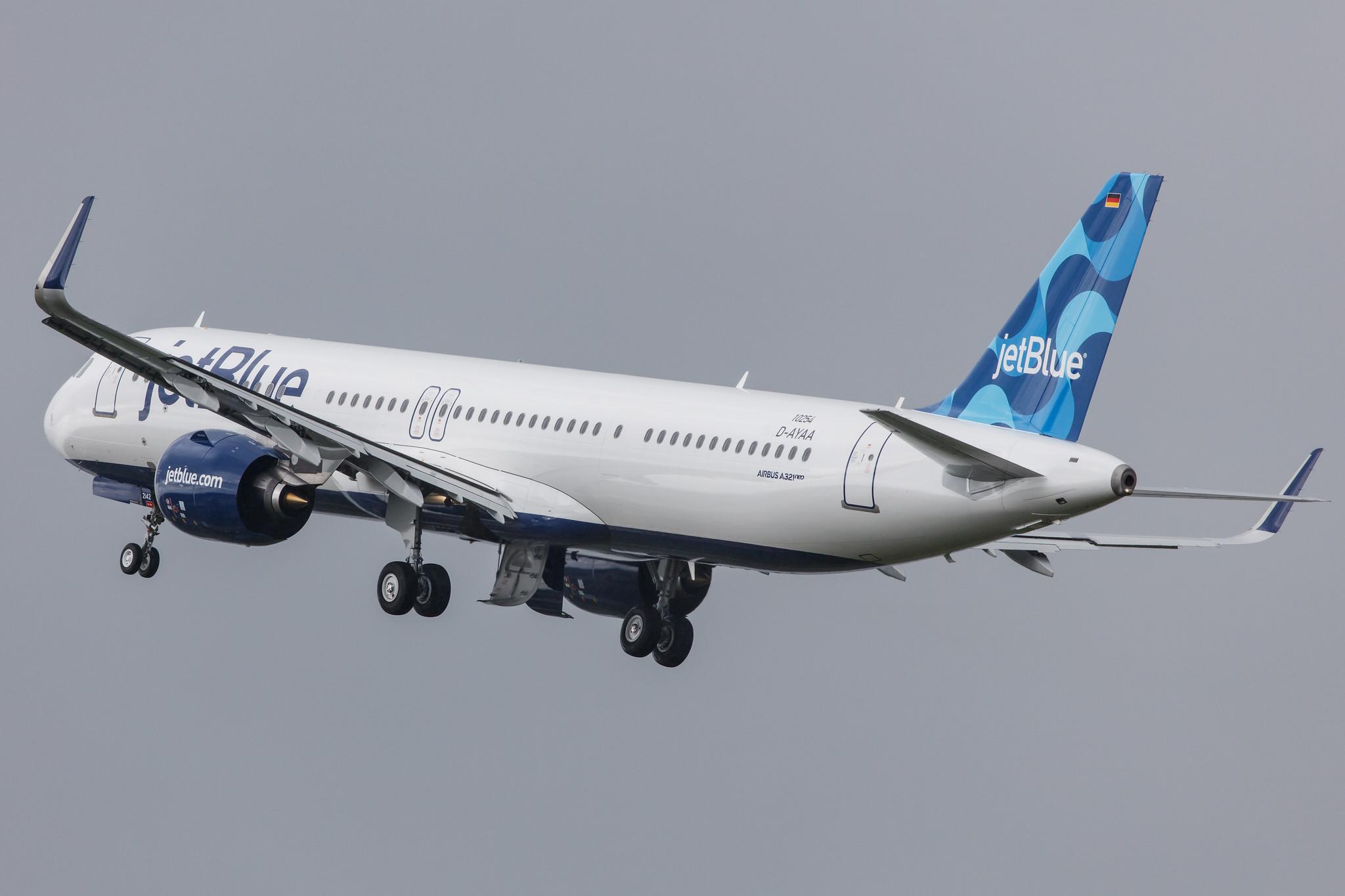 Hamburg Airport: JetBlue Airways (B6 / JBU) |  Airbus A321-271NX A21N | D-AYAA (N2142J) | MSN 10254