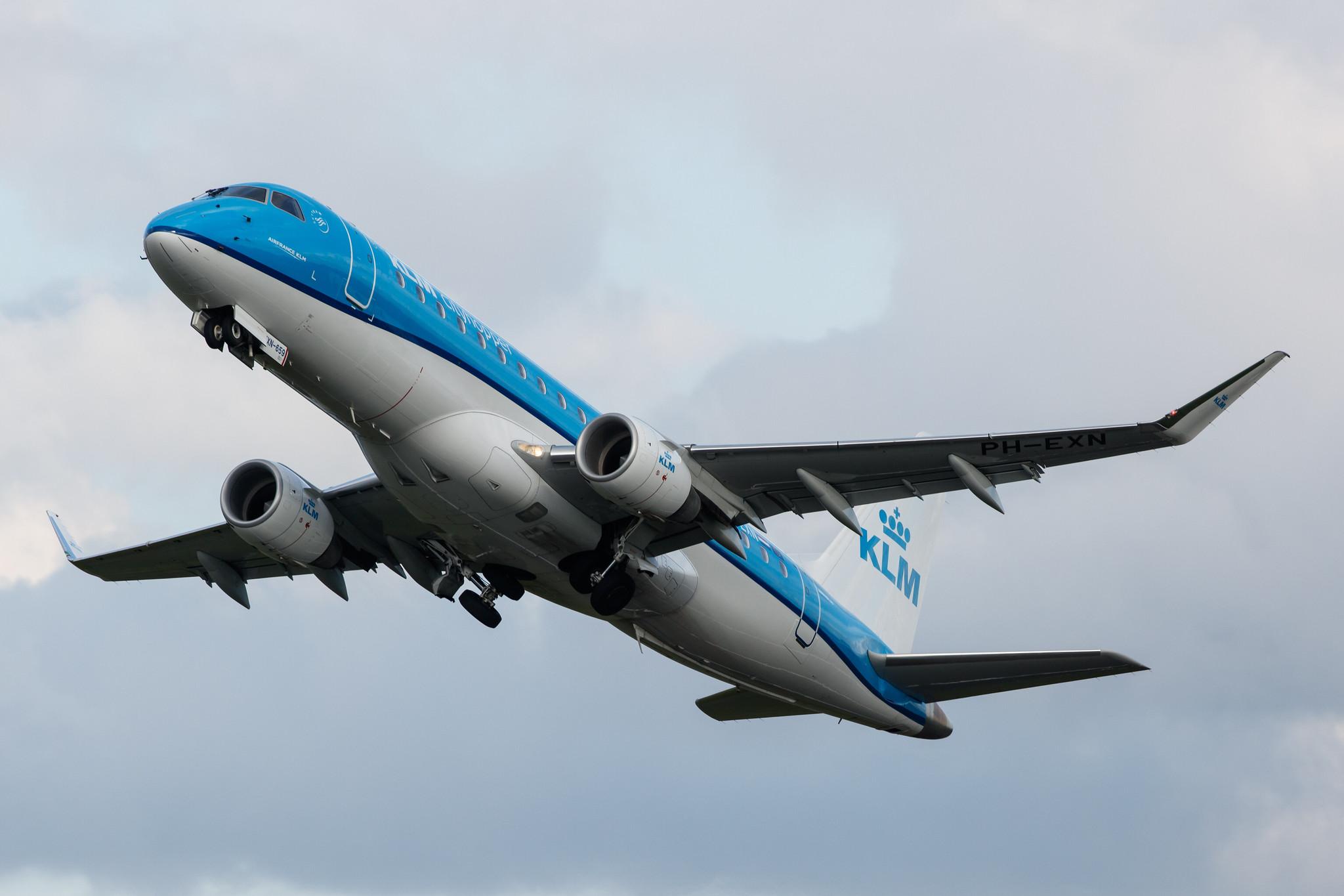 Hamburg Airport: KLM (KL / KLM) | Operator: KLM Cityhopper |  Embraer E175STD E75L | PH-EXN | MSN 17000659