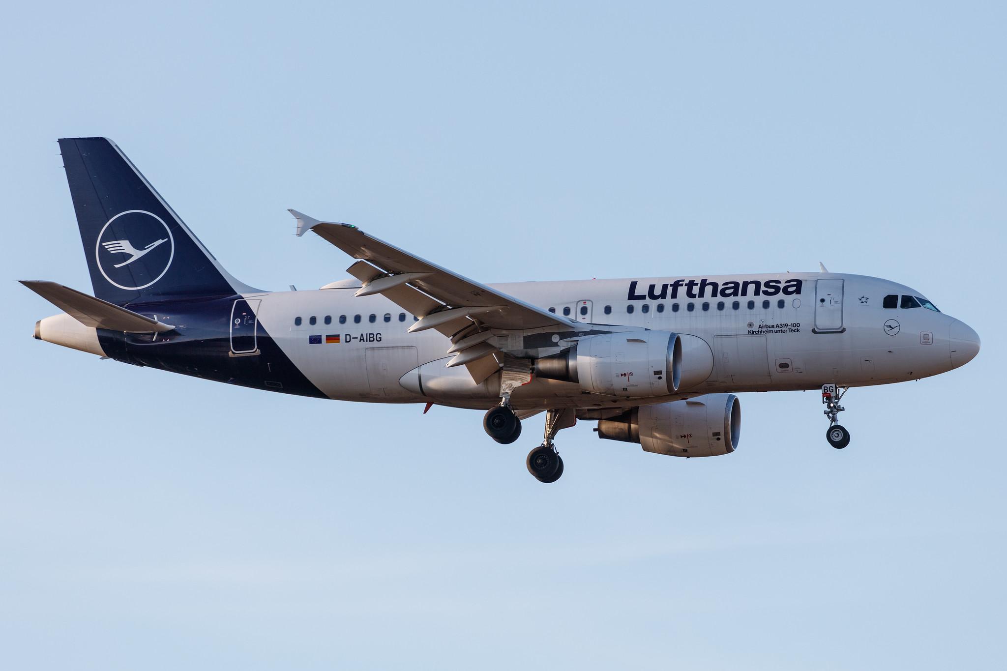 Frankfurt Airport: Lufthansa (LH / DLH) |  Airbus A319-112 A319 | D-AIBG | MSN 4841