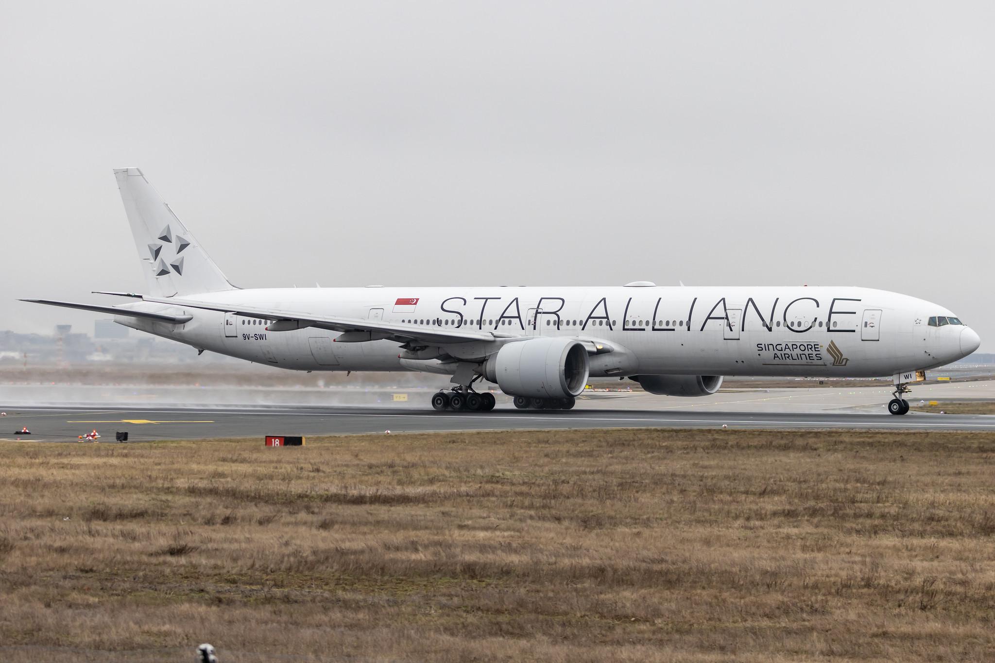 Frankfurt Airport: Singapore Airlines (SQ / SIA) |  Livery: Star Alliance livery |  Boeing 777-312(ER) B77W | 9V-SWI | MSN 34574