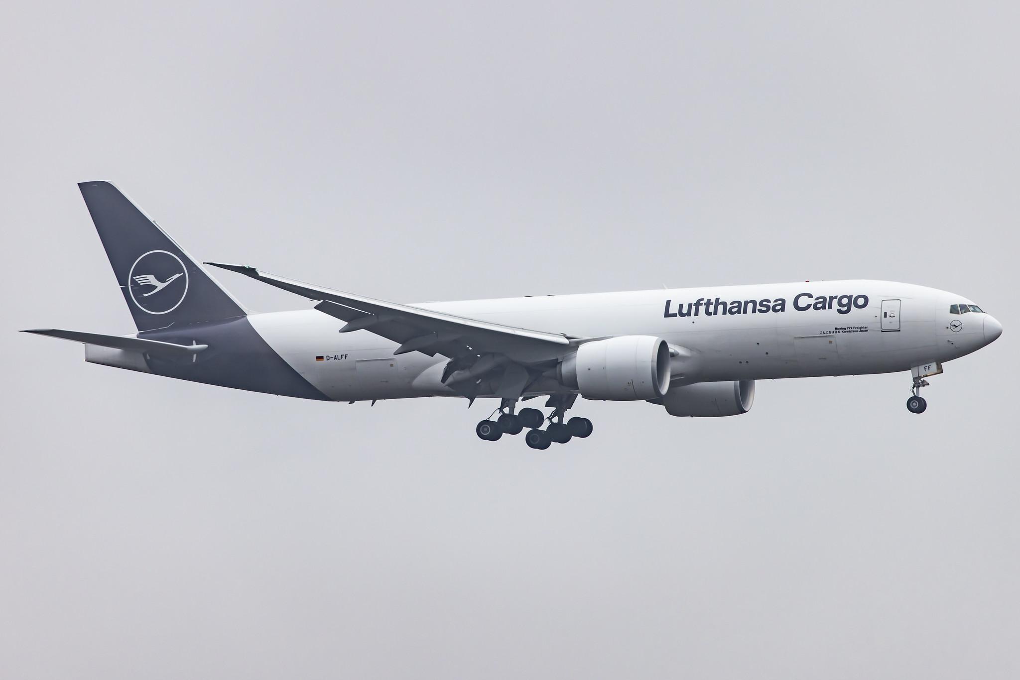Frankfurt Airport: Lufthansa Cargo (/ GEC) |  Boeing 777-F B77L | D-ALFF | MSN 66089