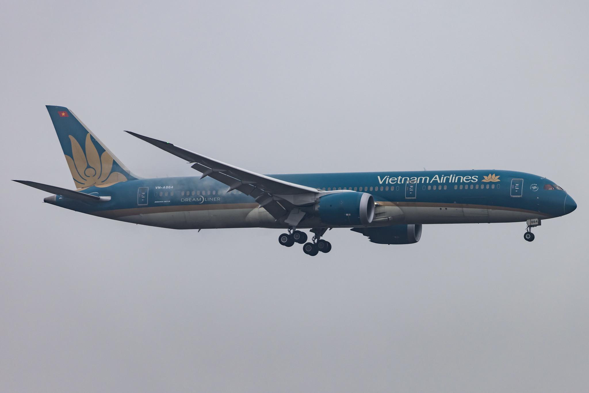Frankfurt Airport: Vietnam Airlines (VN / HVN) |  Boeing 787-9 Dreamliner B789 | VN-A864 | MSN 35154