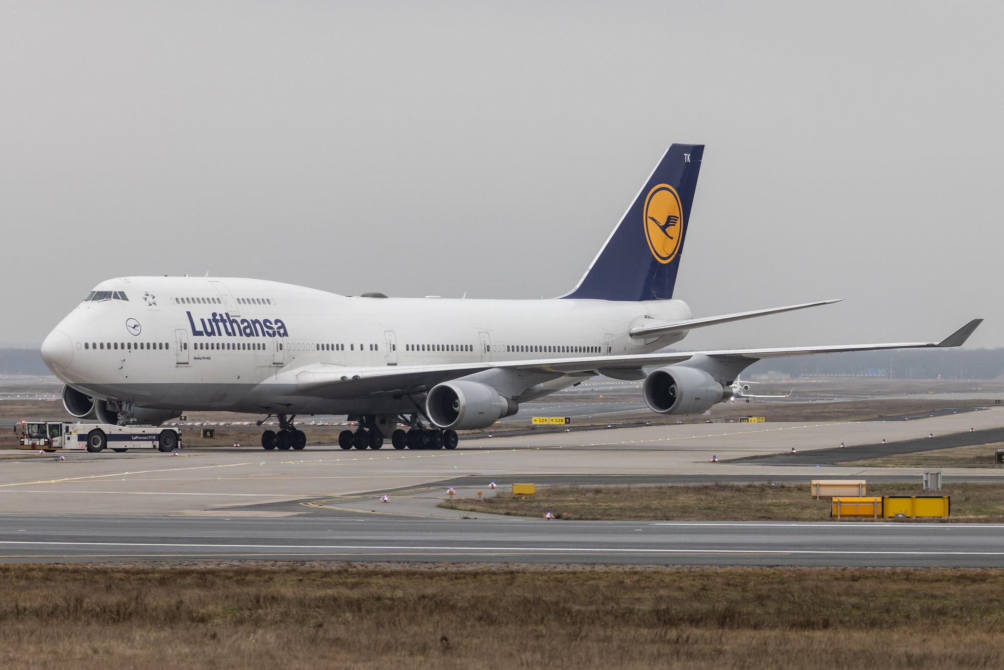 Frankfurt Airport: Lufthansa (LH / DLH) |  Boeing 747-430 B744 | D-ABTK | MSN 29871