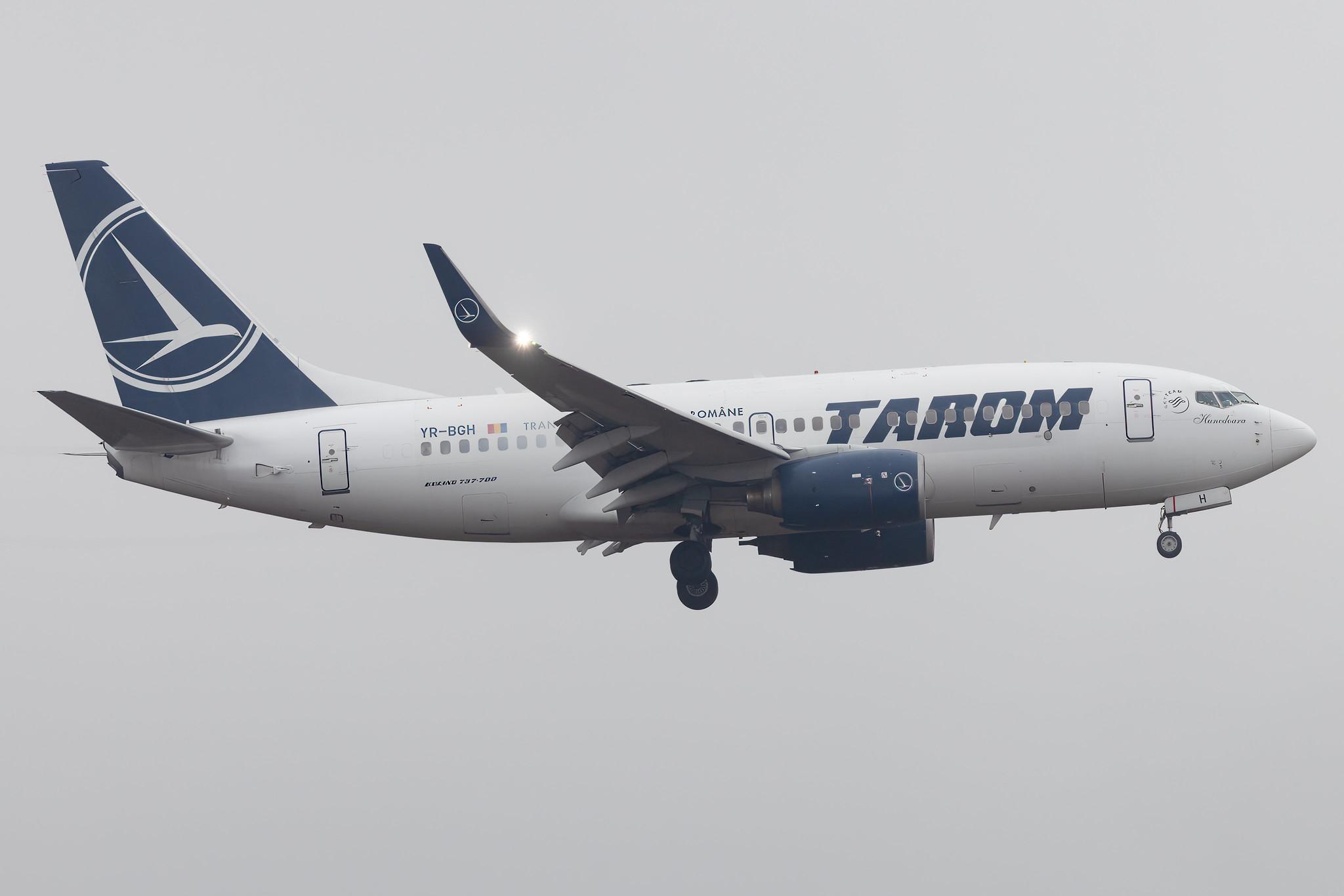 Frankfurt Airport: Tarom (RO / ROT) |  Boeing 737-78J B737 | YR-BGH | MSN 28438