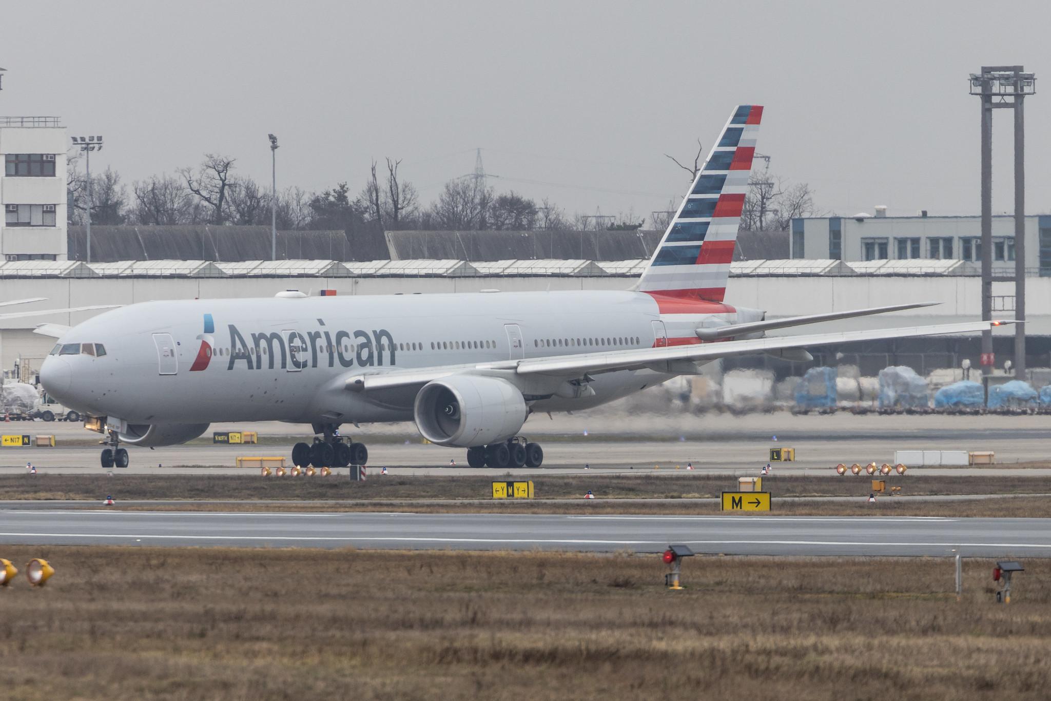 Frankfurt Airport: American Airlines (AA / AAL) |  Boeing 777-223(ER) B772 | N755AN | MSN 30263