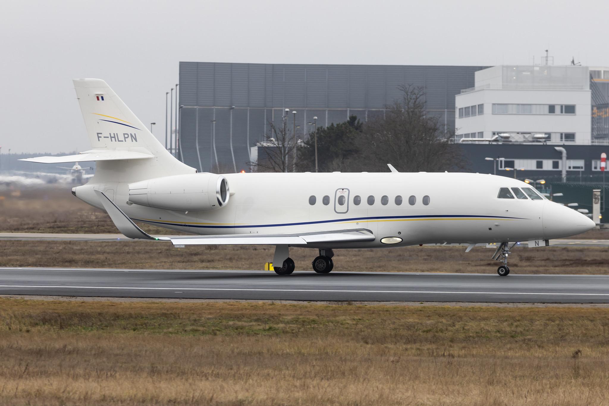 Frankfurt Airport: Michelin Air Services |  Dassault Falcon 2000LX F2TH | F-HLPN | MSN 296