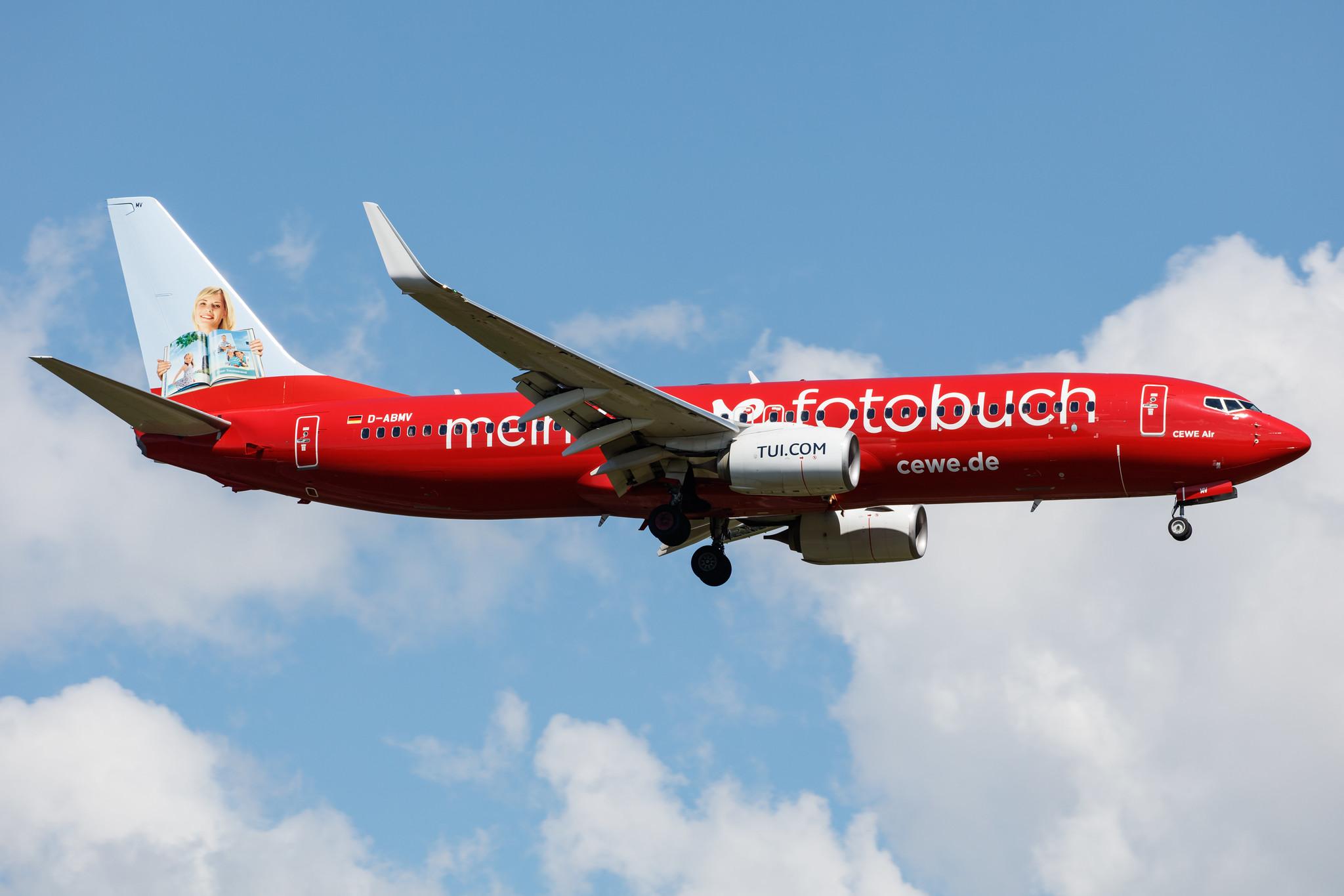 Frankfurt Airport: TUI (X3 / TUI) |  Livery: Cewe Fotobuch Livery | Operator: TUI fly |  Boeing 737-86J B738 | D-ABMV | MSN 37785