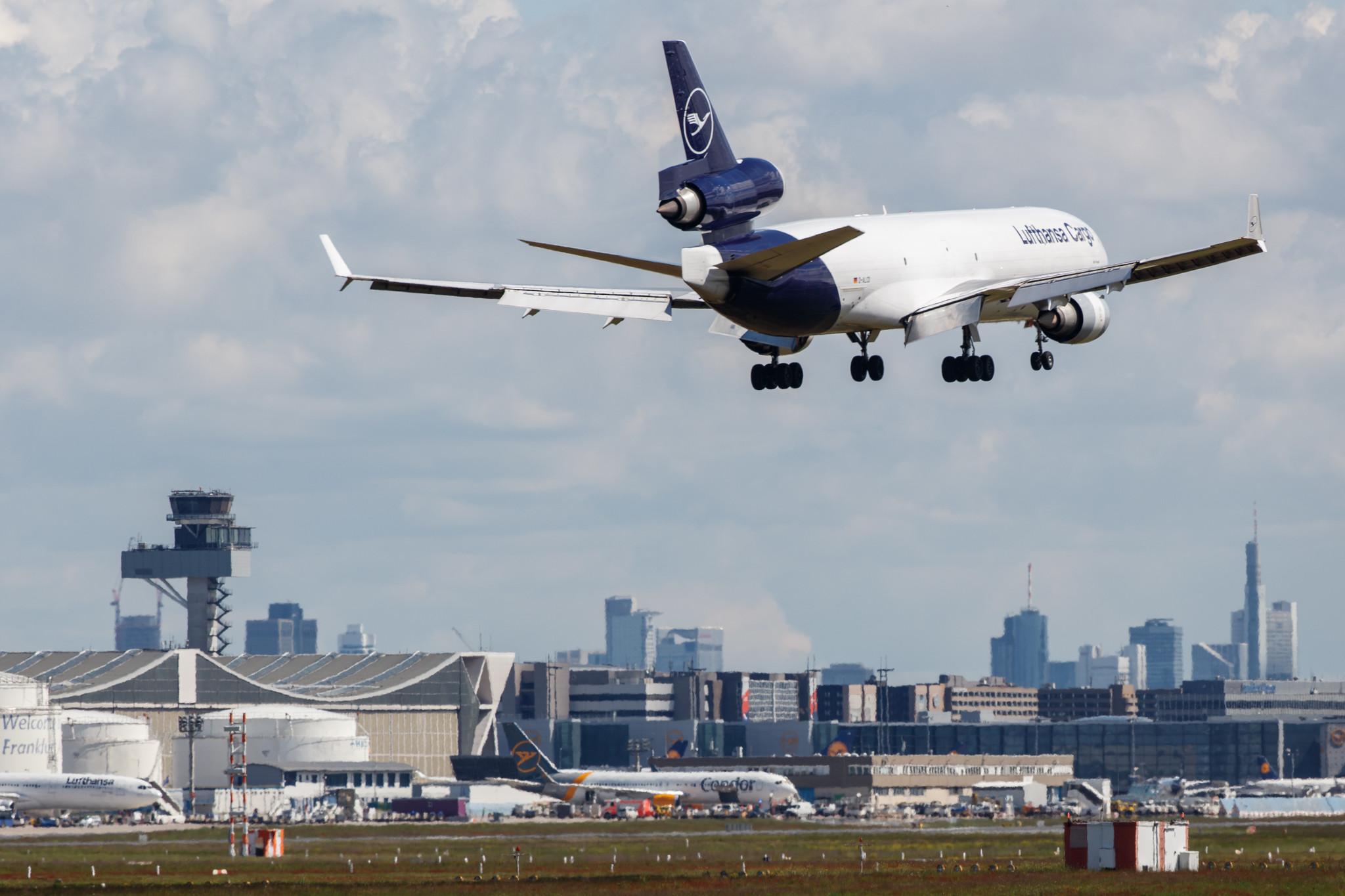 Frankfurt Airport: Lufthansa Cargo (/ GEC) |  McDonnell Douglas MD-11F MD11 | D-ALCD | MSN 48784