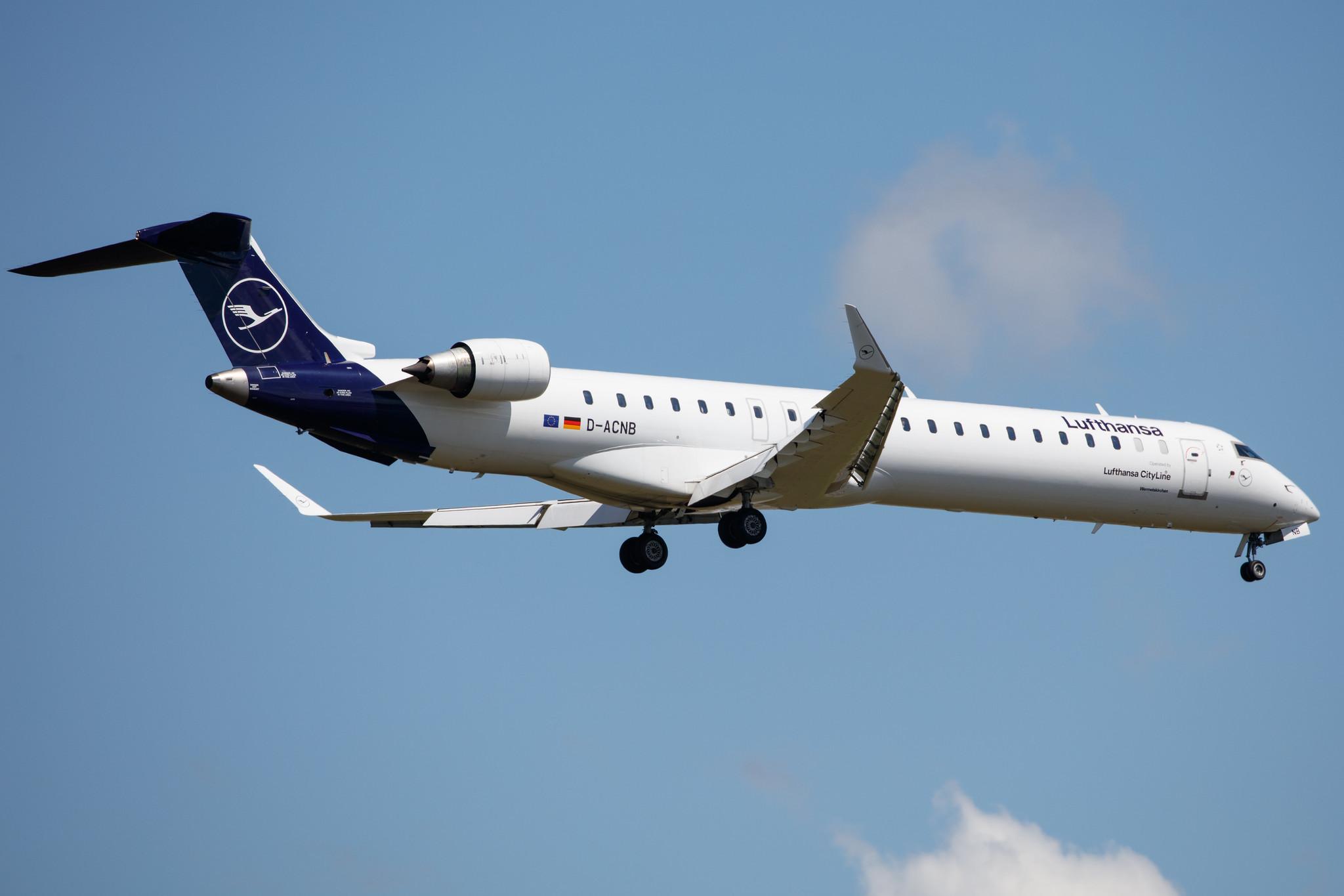 Frankfurt Airport: Lufthansa (LH / DLH) | Operator: Lufthansa CityLine |  Mitsubishi CRJ-900LR CRJ9 | D-ACNB | MSN 15230