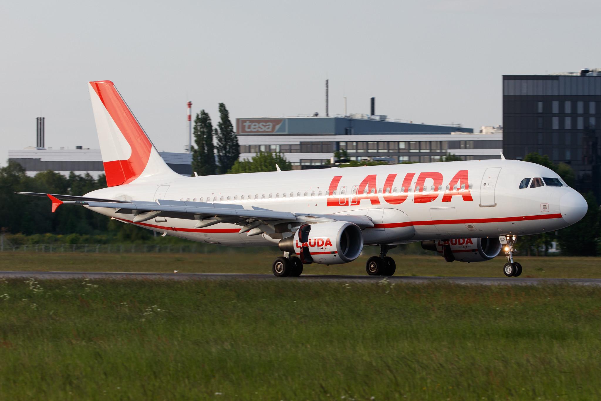 Hamburg Airport: Lauda Europe (LW / LDA) |  Airbus A320-214 A320 | 9H-LMP | MSN 03616