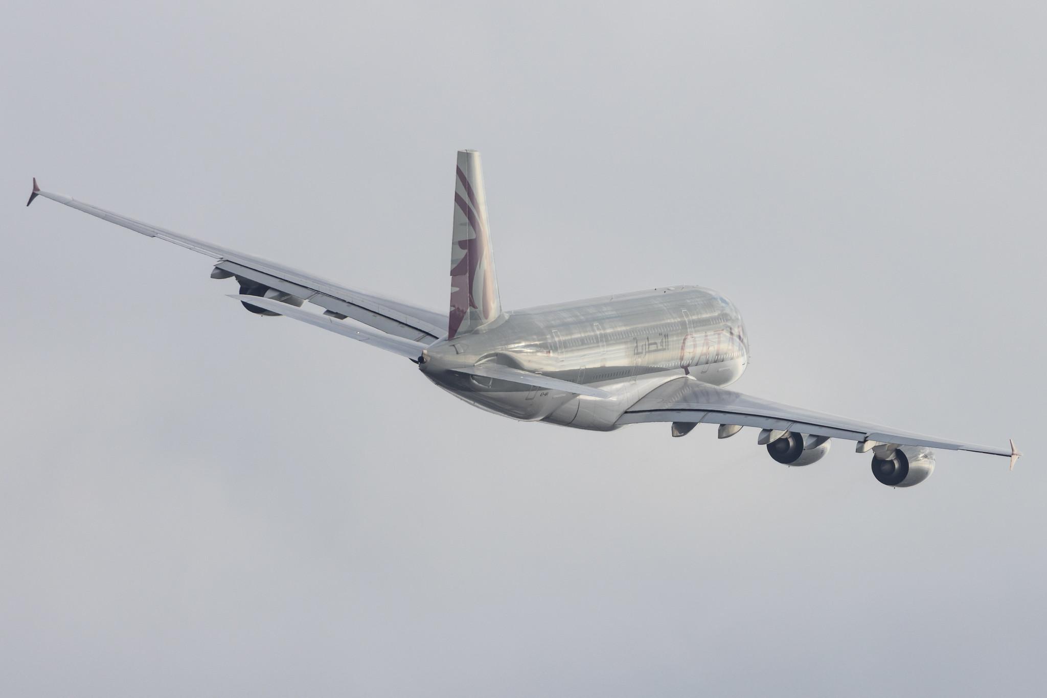 London Heathrow: Qatar Airways (QR / QTR) |  Airbus A380-861 A388 | A7-API | MSN 235