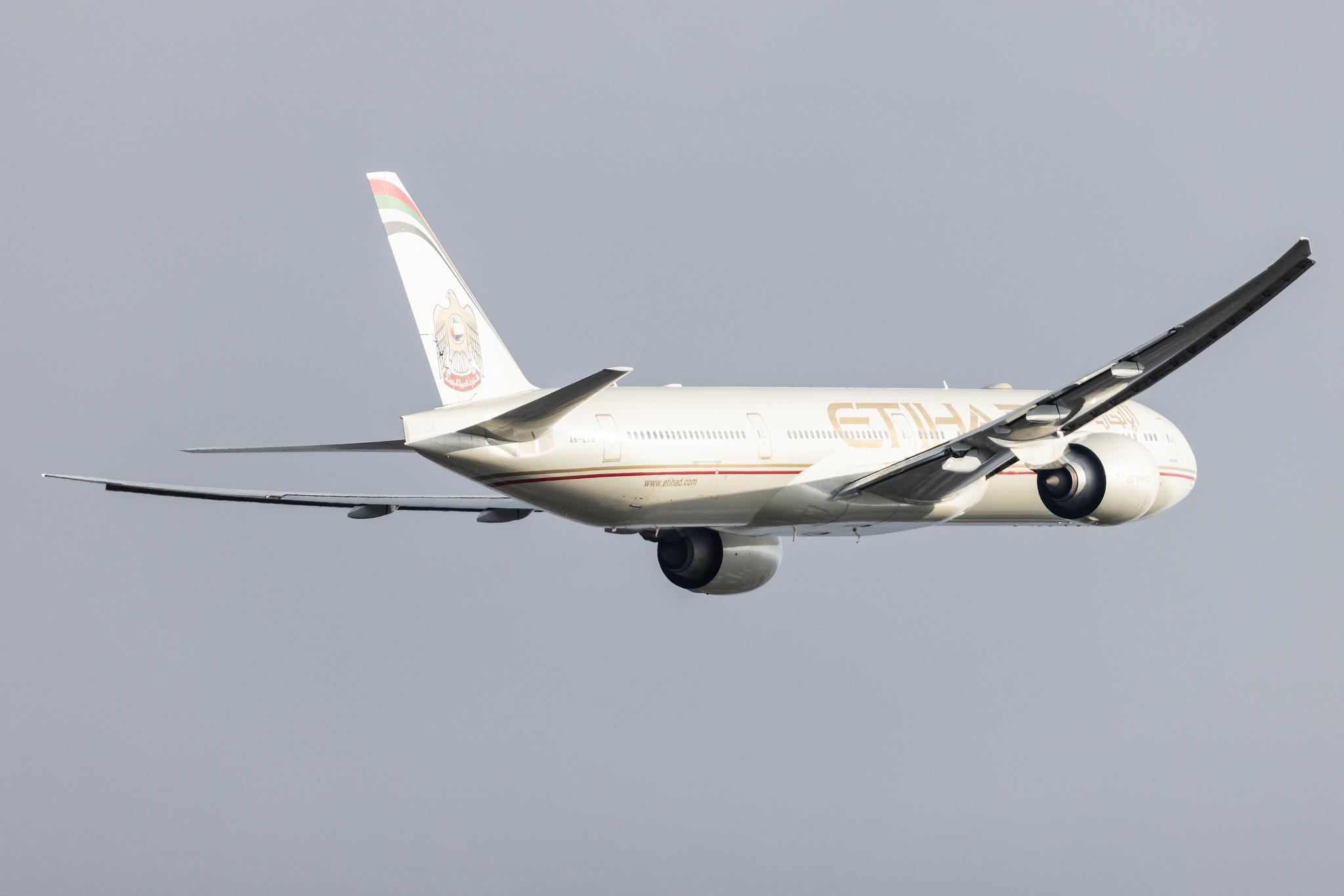 London Heathrow: Etihad Airways (EY / ETD) |  Boeing 777-3FX(ER) B77W | A6-ETS | MSN 44548