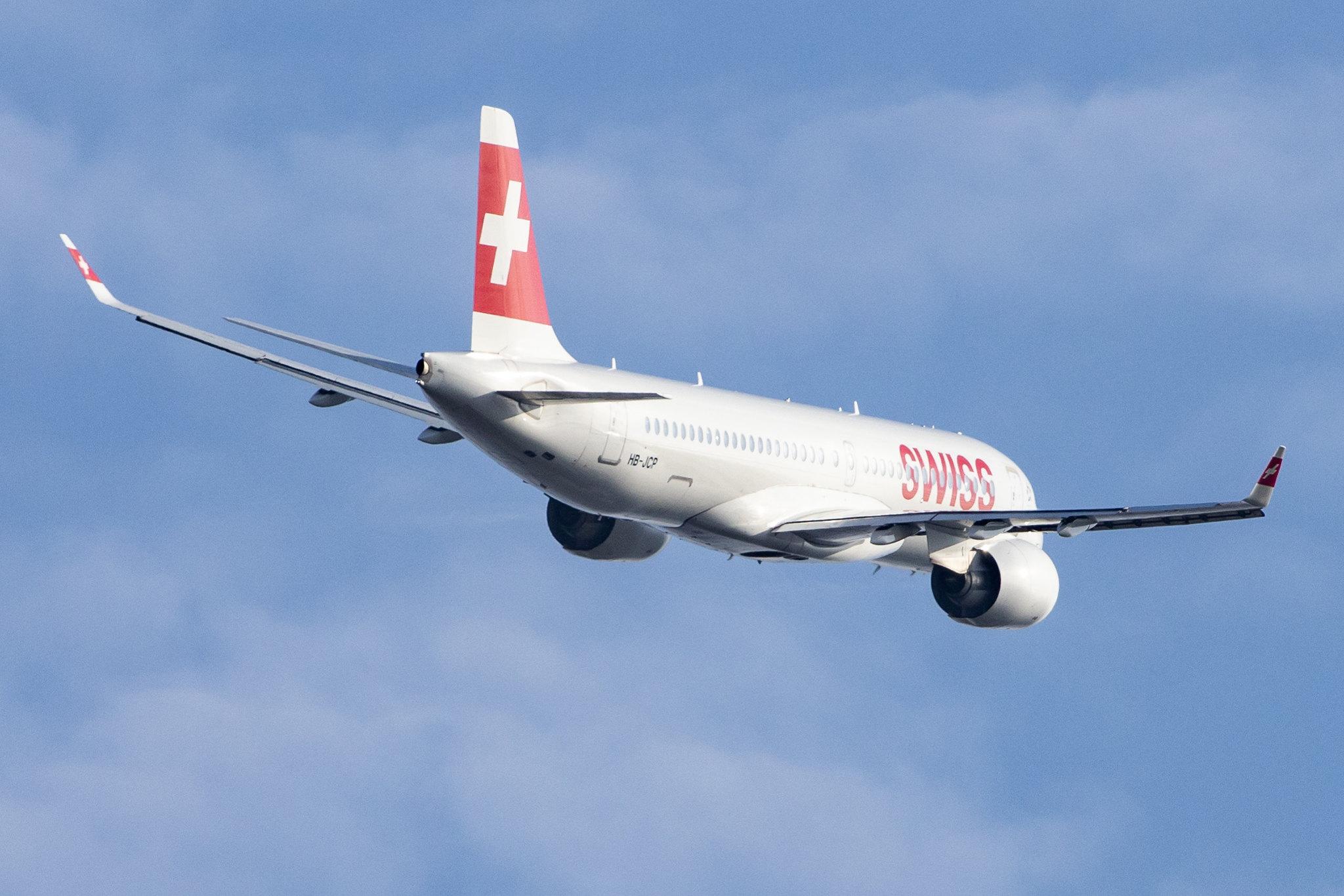 London Heathrow: Swiss (LX / SWR) |  Airbus A220-300 BCS3 | HB-JCP | MSN 55036