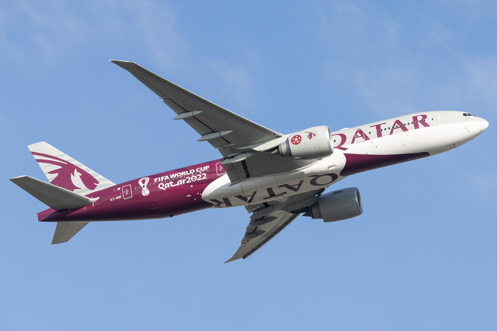 London Heathrow: Qatar Airways (QR / QTR) |  Livery: FIFA World Cup 2022 Livery |  Boeing 777-2DZ(LR) B77L | A7-BBI | MSN 41061