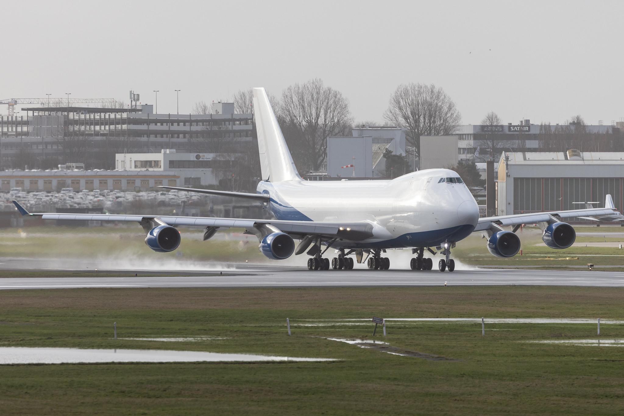 Hamburg Airport: United Arab Emirates - Dubai Air Wing (/ DUB) |  Boeing 747-412F B744 | A6-GGP | MSN 28032