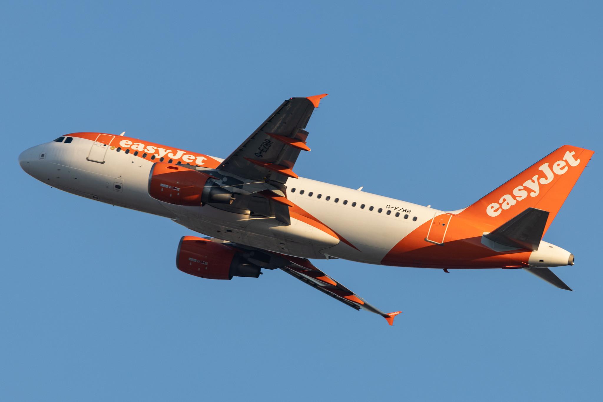 Hamburg Airport: easyJet (U2 / EZY) |  Airbus A319-111 A319 | G-EZBR | MSN 3088