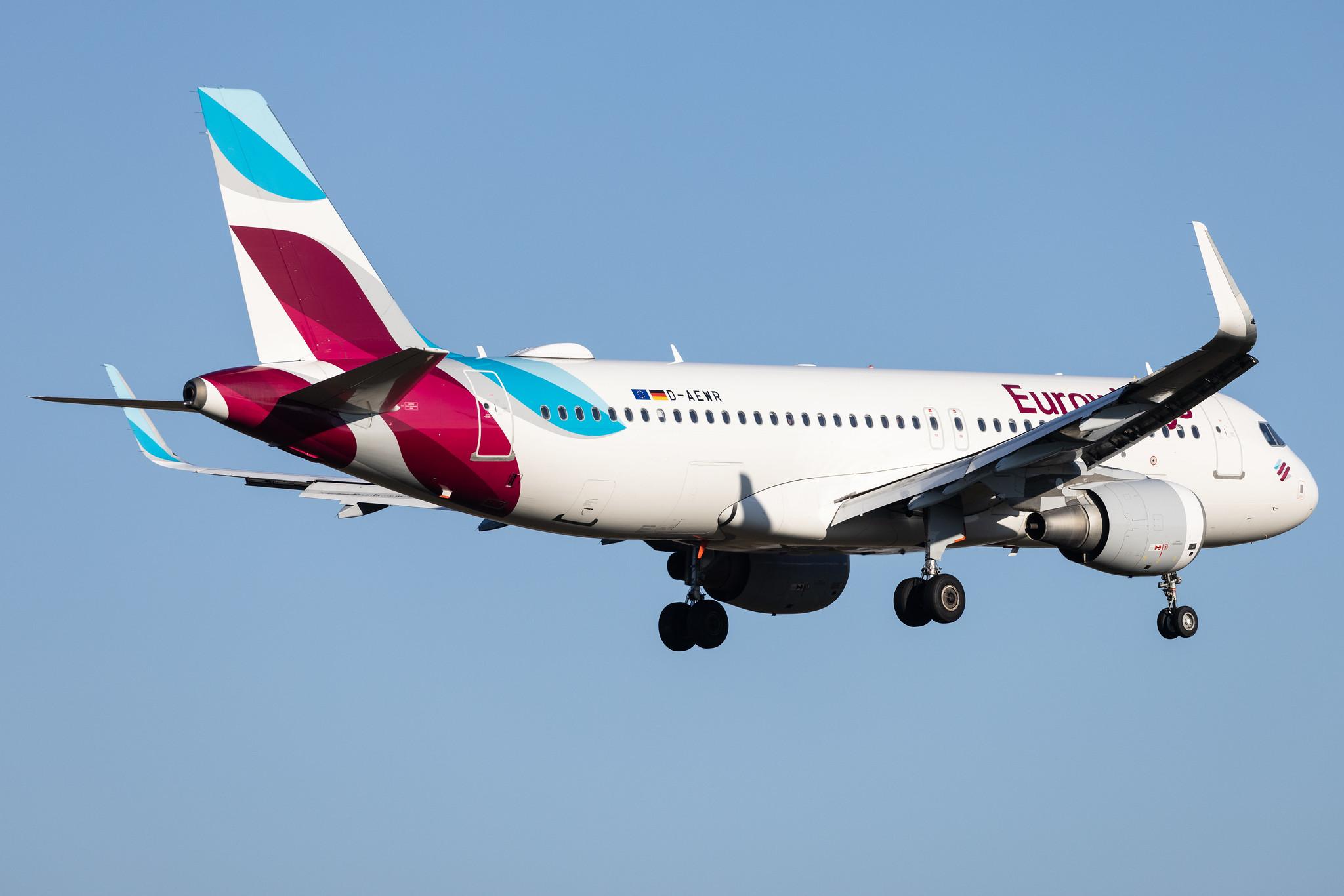 Hamburg Airport: Eurowings (EW / EWG) |  Airbus A320-214 A320 | D-AEWR | MSN 7412