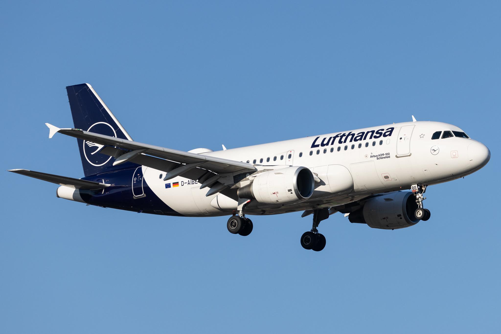 Hamburg Airport: Lufthansa (LH / DLH) |  Airbus A319-112 A319 | D-AIBE | MSN 4511