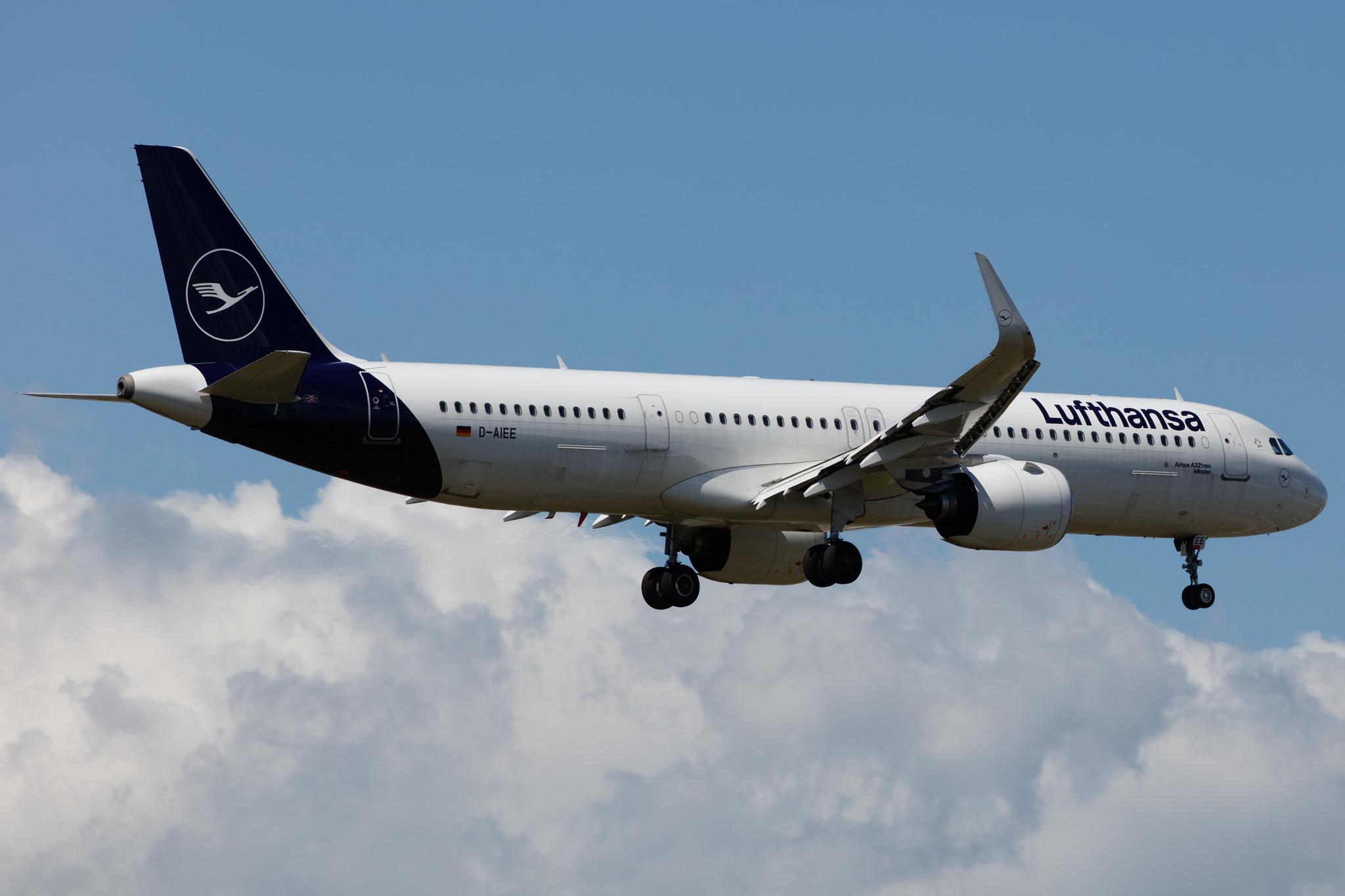 Frankfurt Airport: Lufthansa (LH / DLH) |  Airbus A321-271NX A21N | D-AIEE | MSN 9046