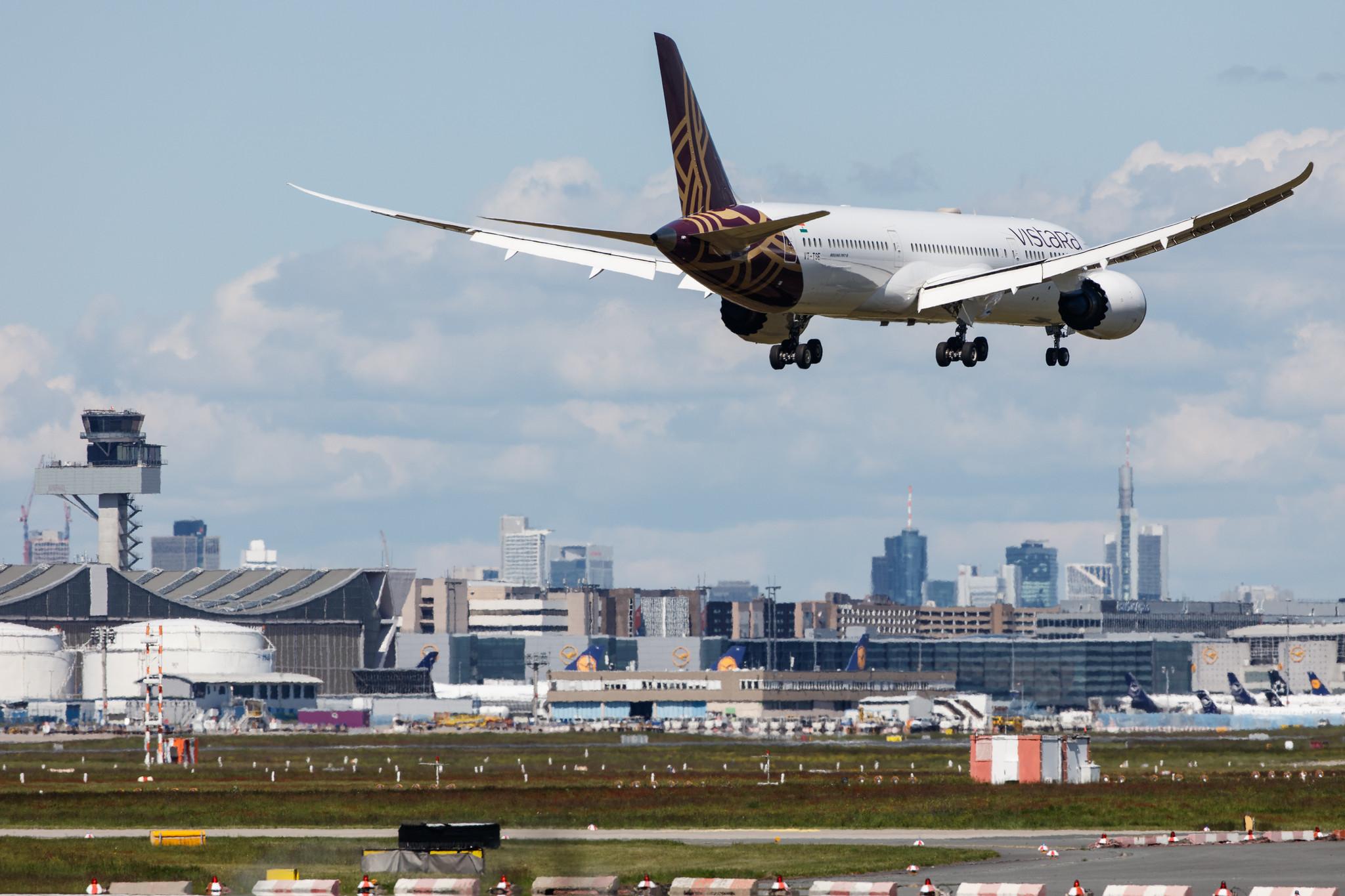 Frankfurt Airport: Vistara (UK / VTI) |  Boeing 787-9 Dreamliner B789 | VT-TSE | MSN 66527
