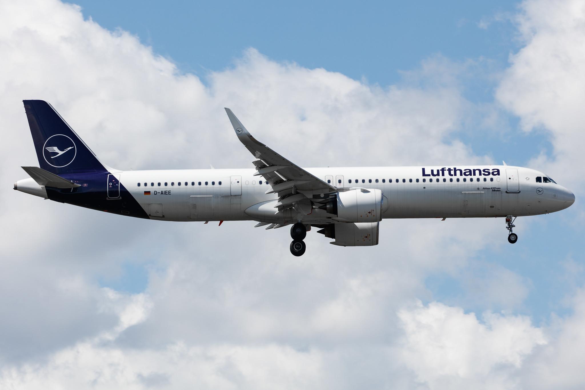 Frankfurt Airport: Lufthansa (LH / DLH) |  Airbus A321-271NX A21N | D-AIEE | MSN 9046